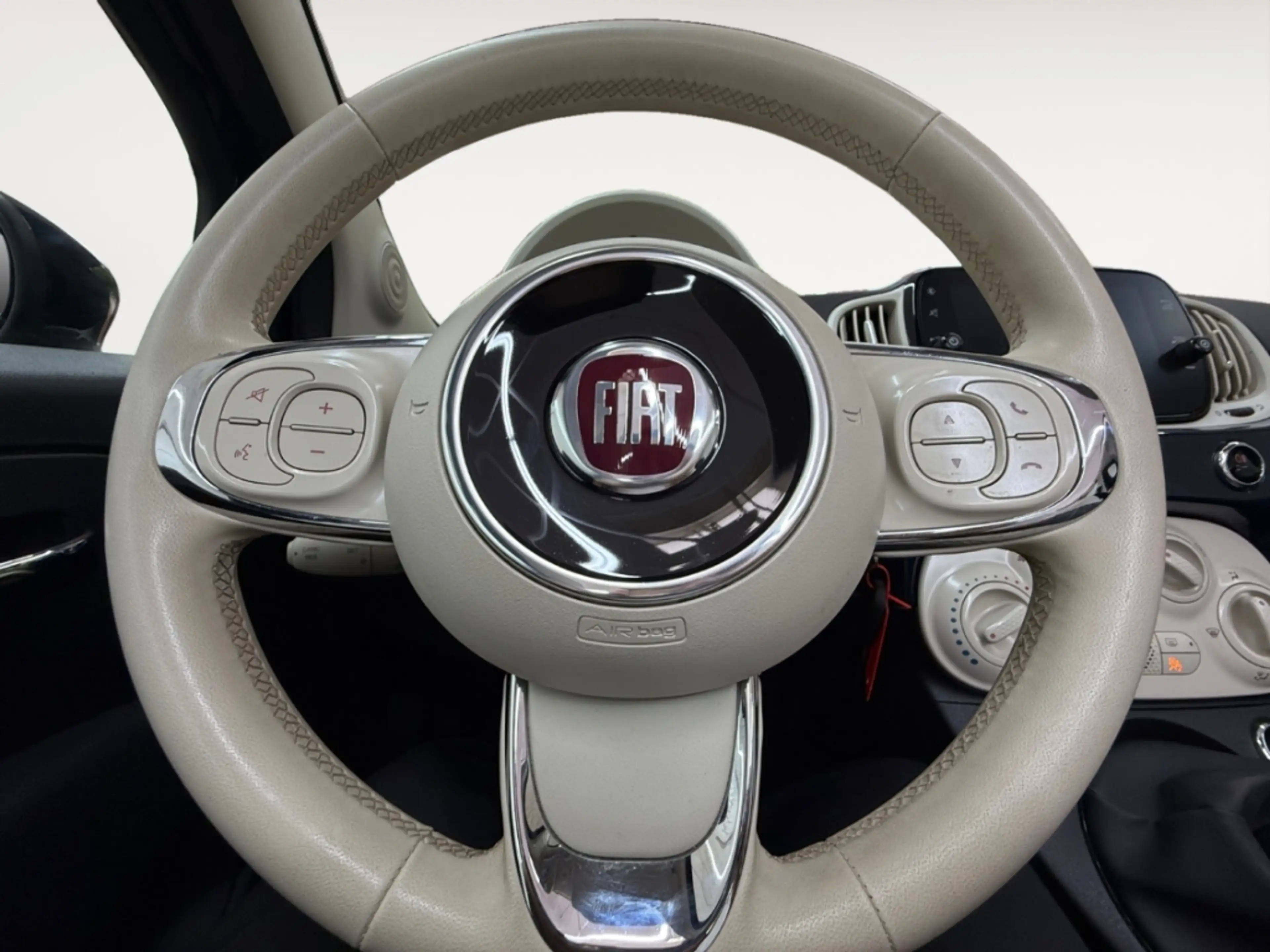 Fiat 500C Lounge TEMPOMAT APPLE/ANDROID ALU PDC BLUETOOTH KL — photo 14