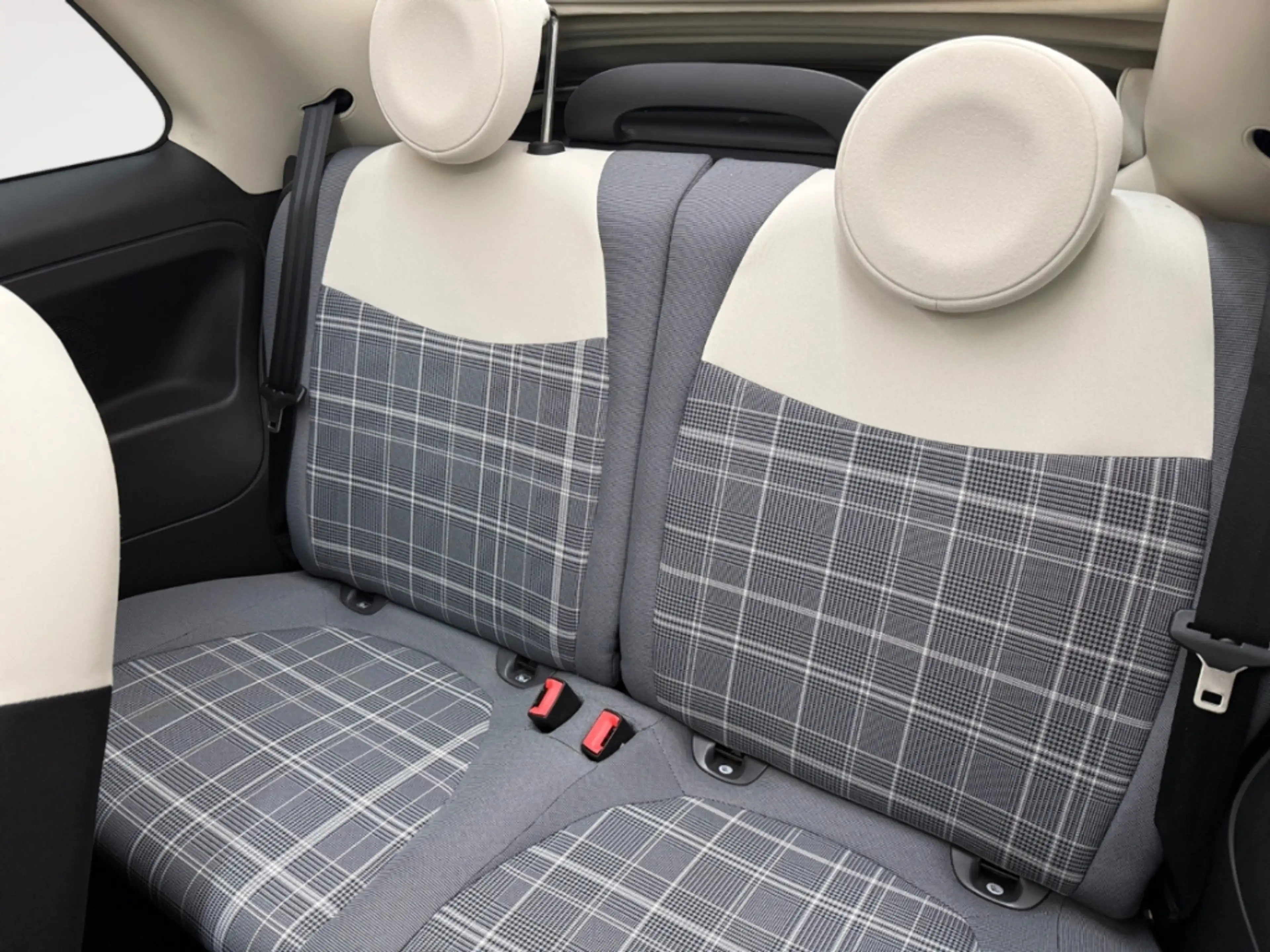 Fiat 500C Lounge TEMPOMAT APPLE/ANDROID ALU PDC BLUETOOTH KL — photo 12