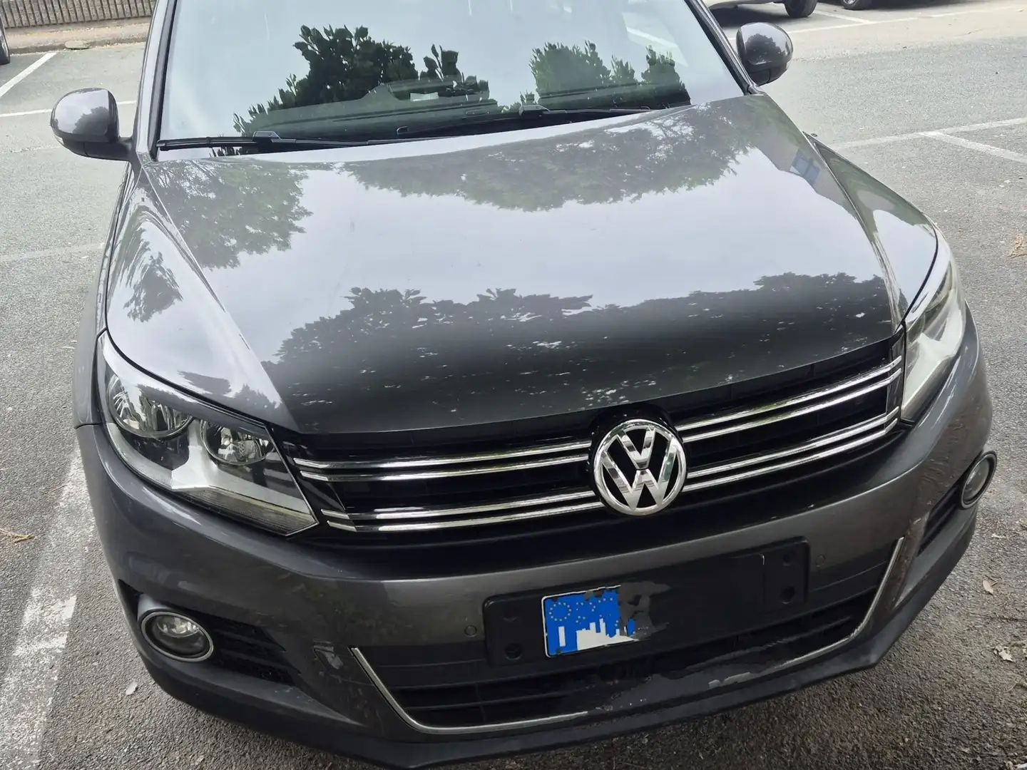 Volkswagen Tiguan 2.0 tdi Sport&Style 4motion 140cv Grigio - 1
