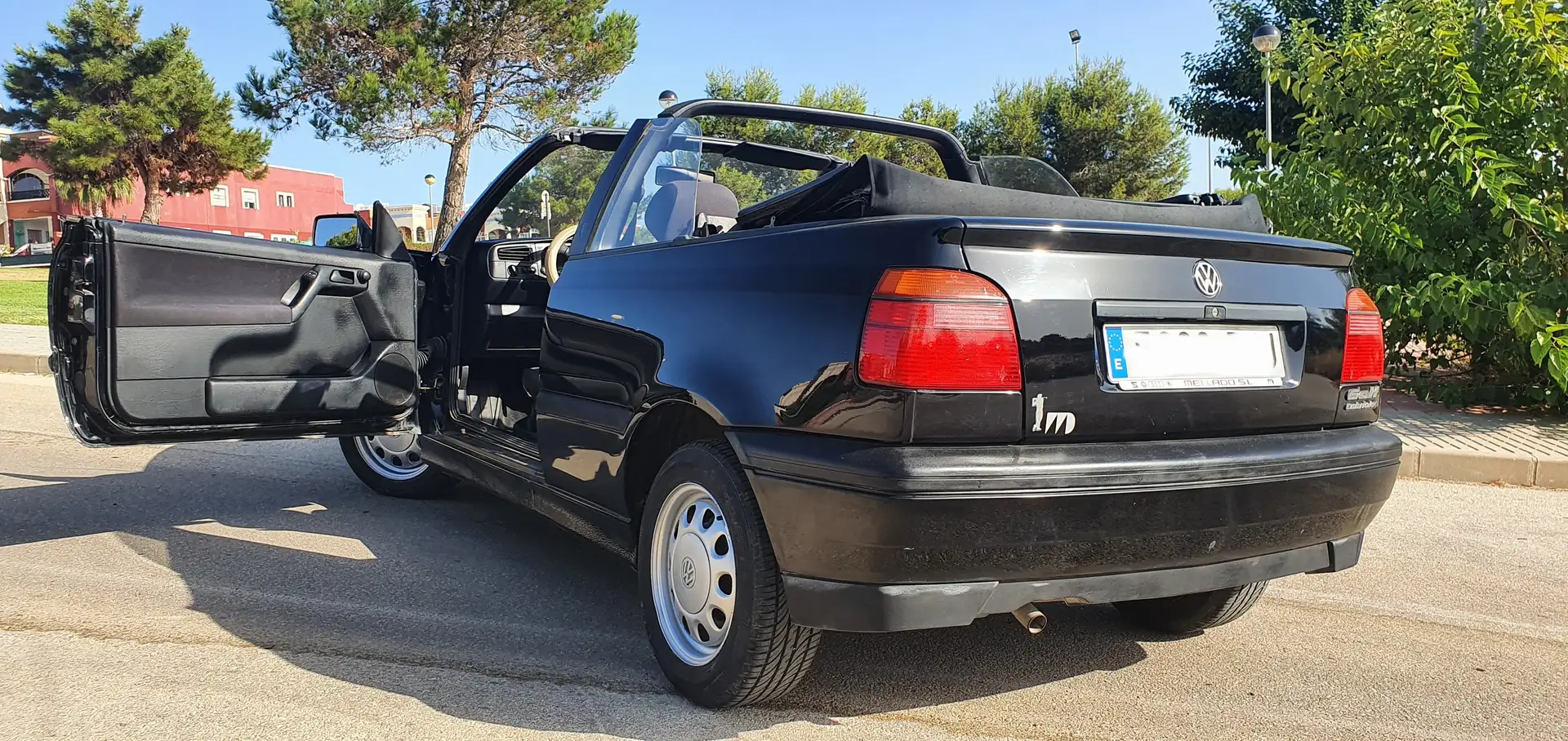 Volkswagen Golf Cabriolet Golf Cabriolet 1.8 Basic Basic Negro - 1