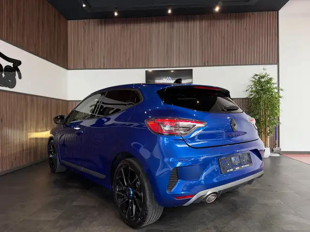 Renault Clio view 4