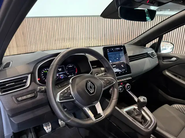 Renault Clio view 7