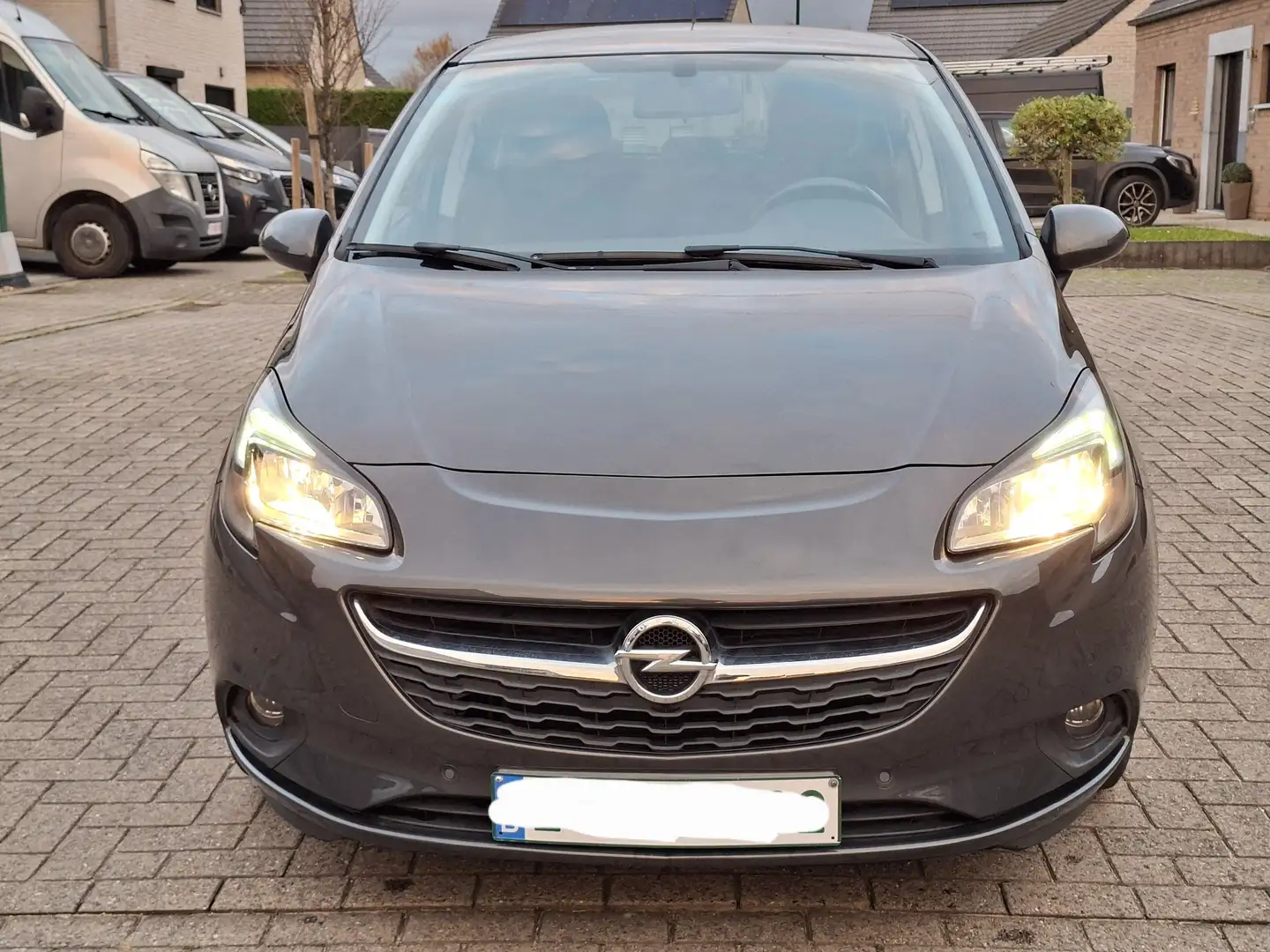Opel Corsa Grijs - 2