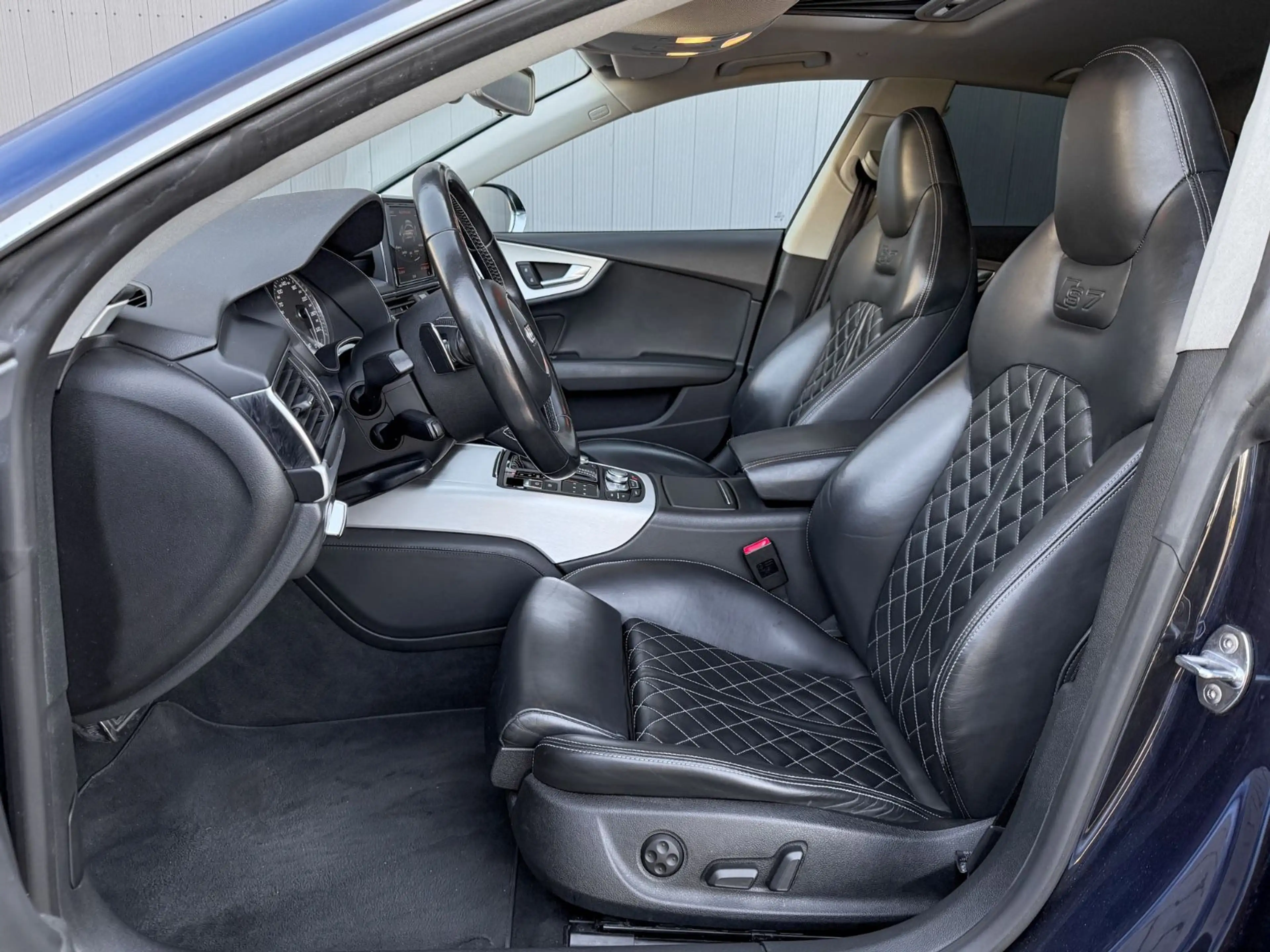 Audi S7 4.0 TFSI |RAUTE|CAM|S-DACH|LUFT|21"|BOSE|AHK — photo 8