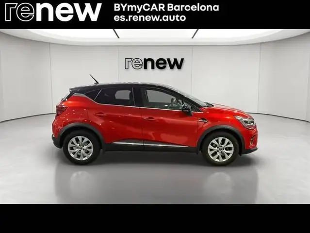 Renault Captur view 2