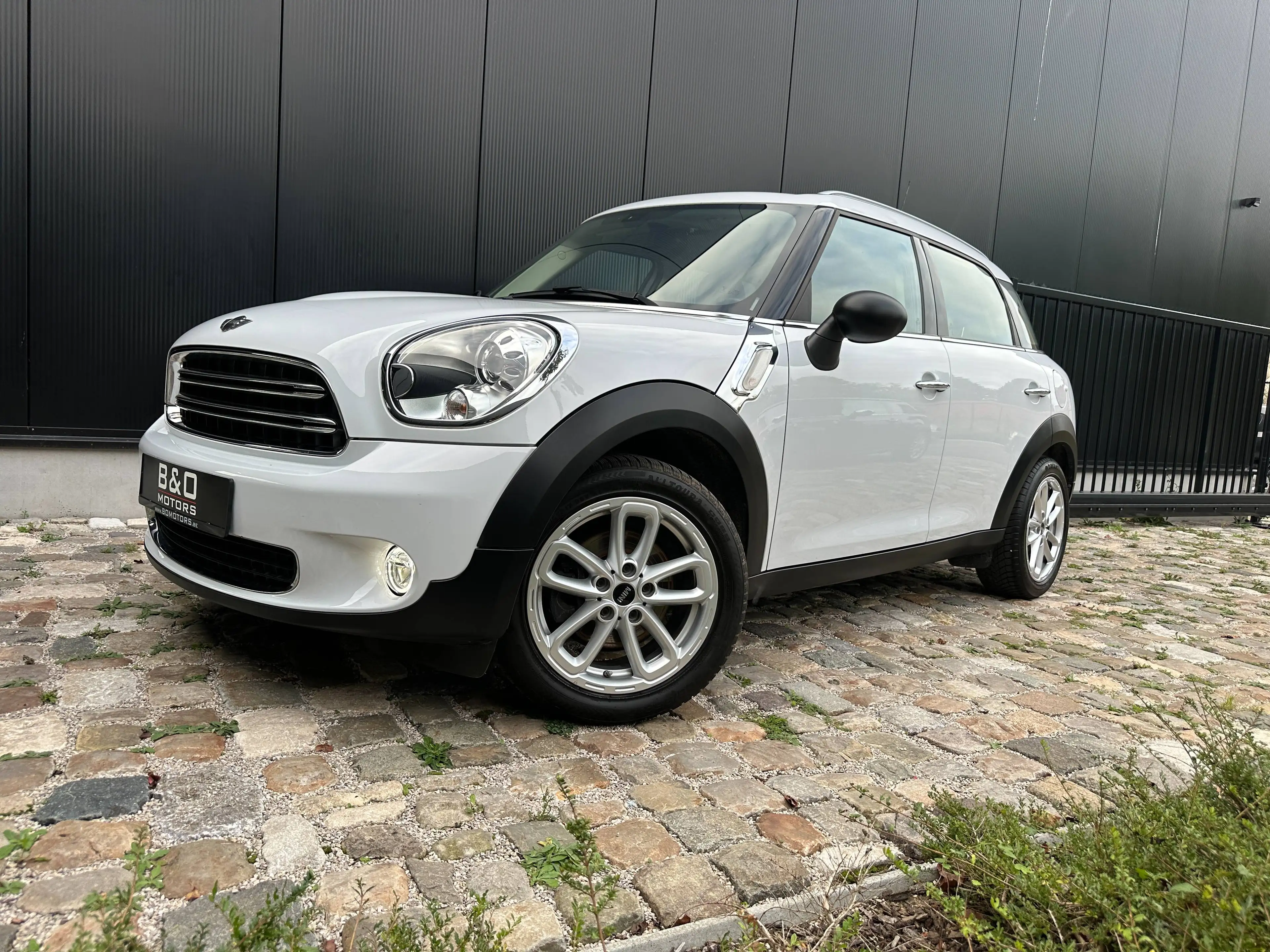 MINI One Countryman Mini 1.6i One Countryman Wit Xenon 5d Airco Stoelverw. — photo 2