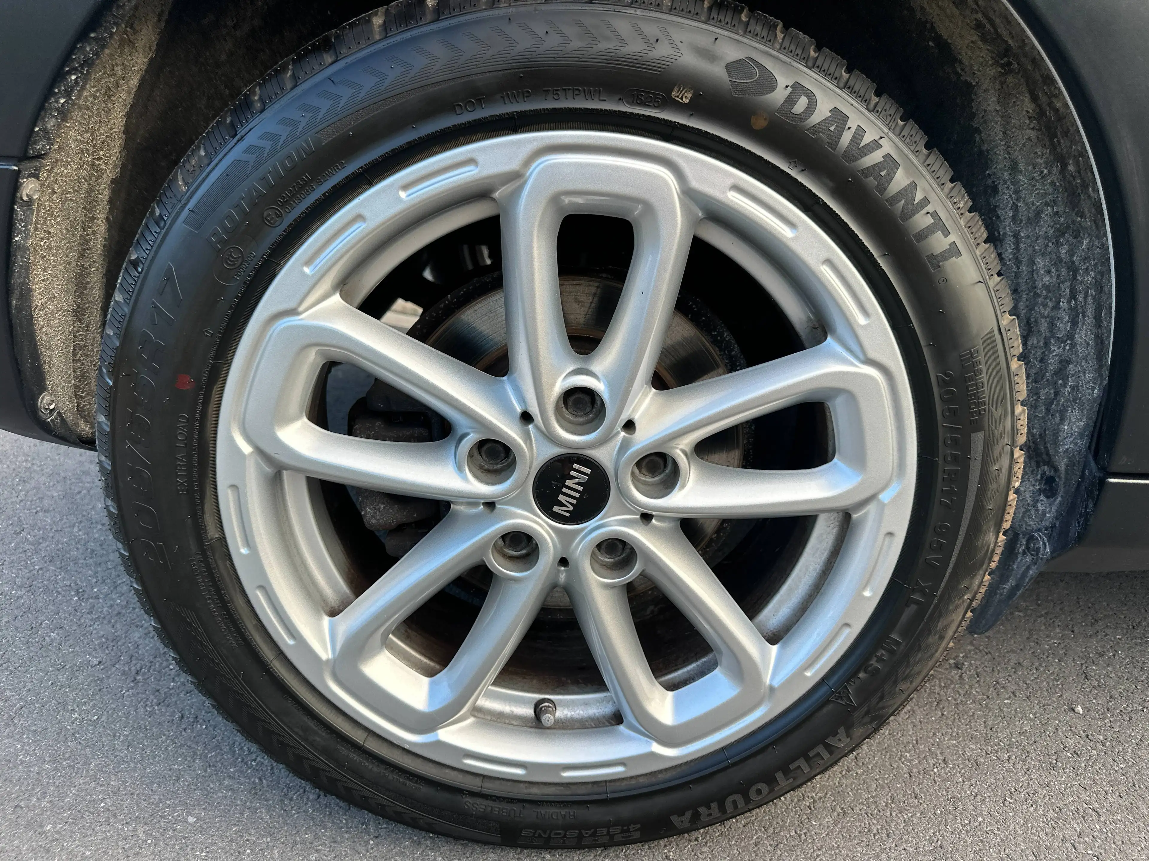 MINI One Countryman Mini 1.6i One Countryman Wit Xenon 5d Airco Stoelverw. — photo 7