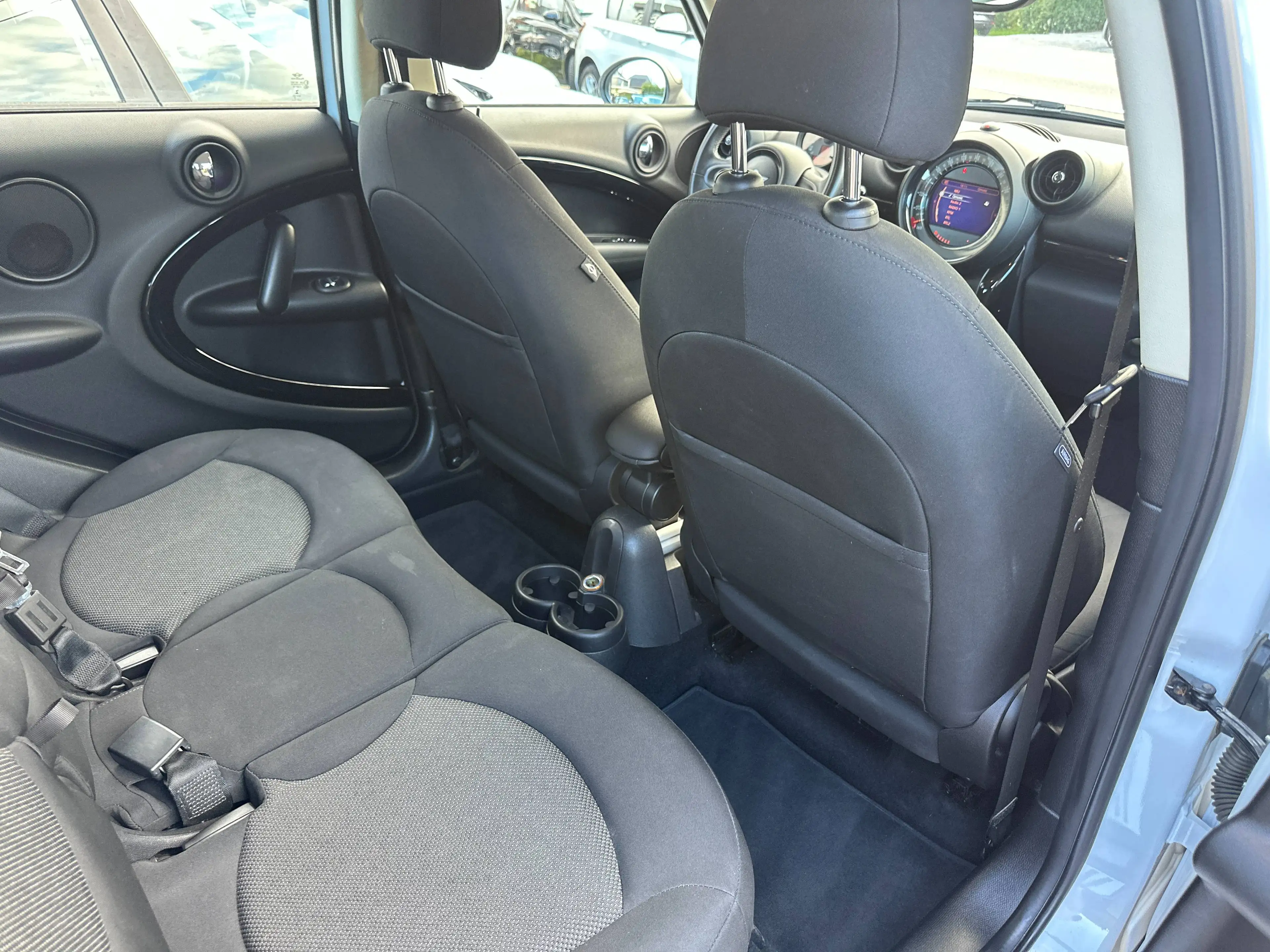 MINI One Countryman Mini 1.6i One Countryman Wit Xenon 5d Airco Stoelverw. — photo 4