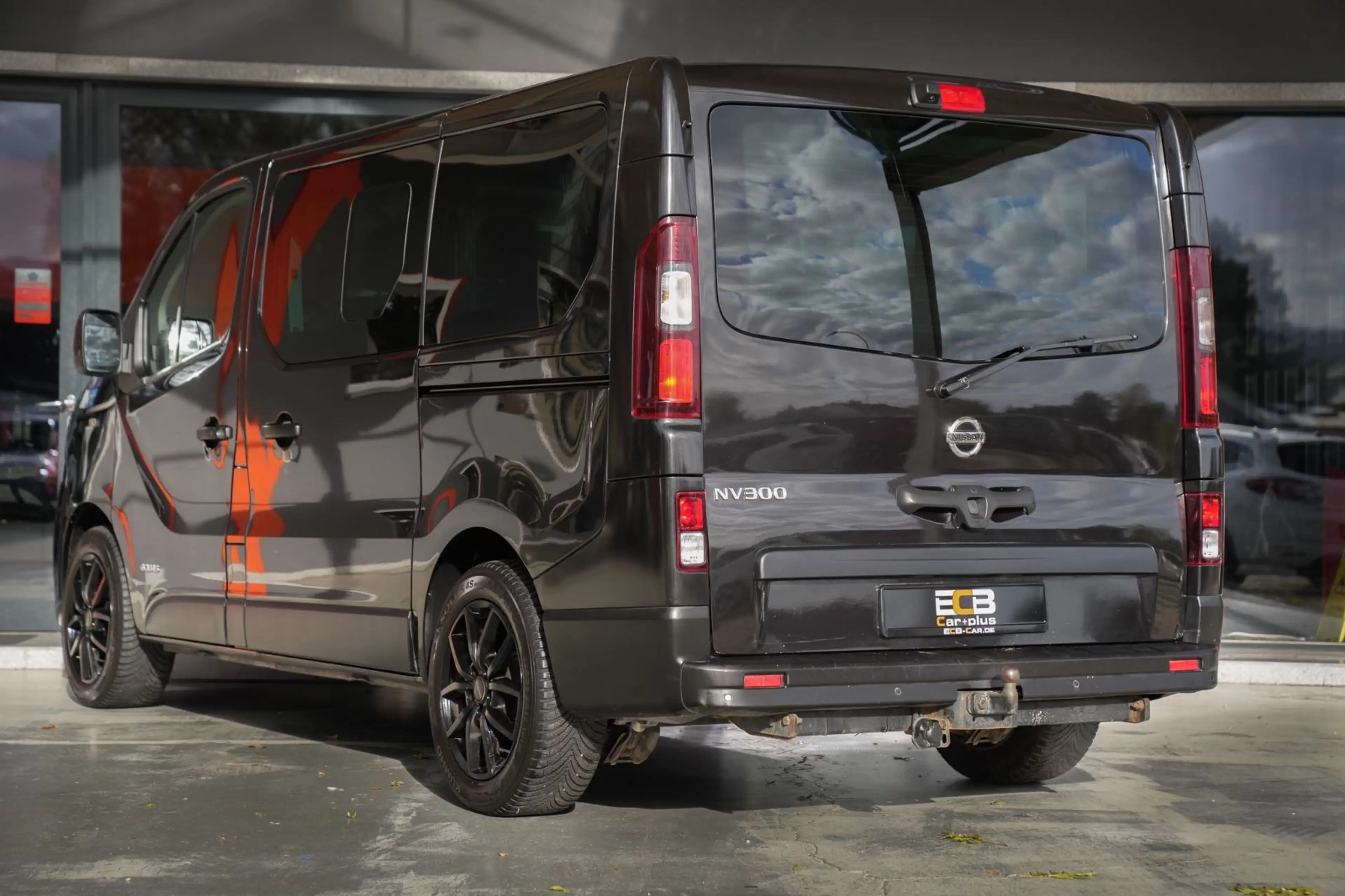 Nissan NV300 Kombi L1H1 *2.Hand/Temp./SHZ/Klima* — photo 5
