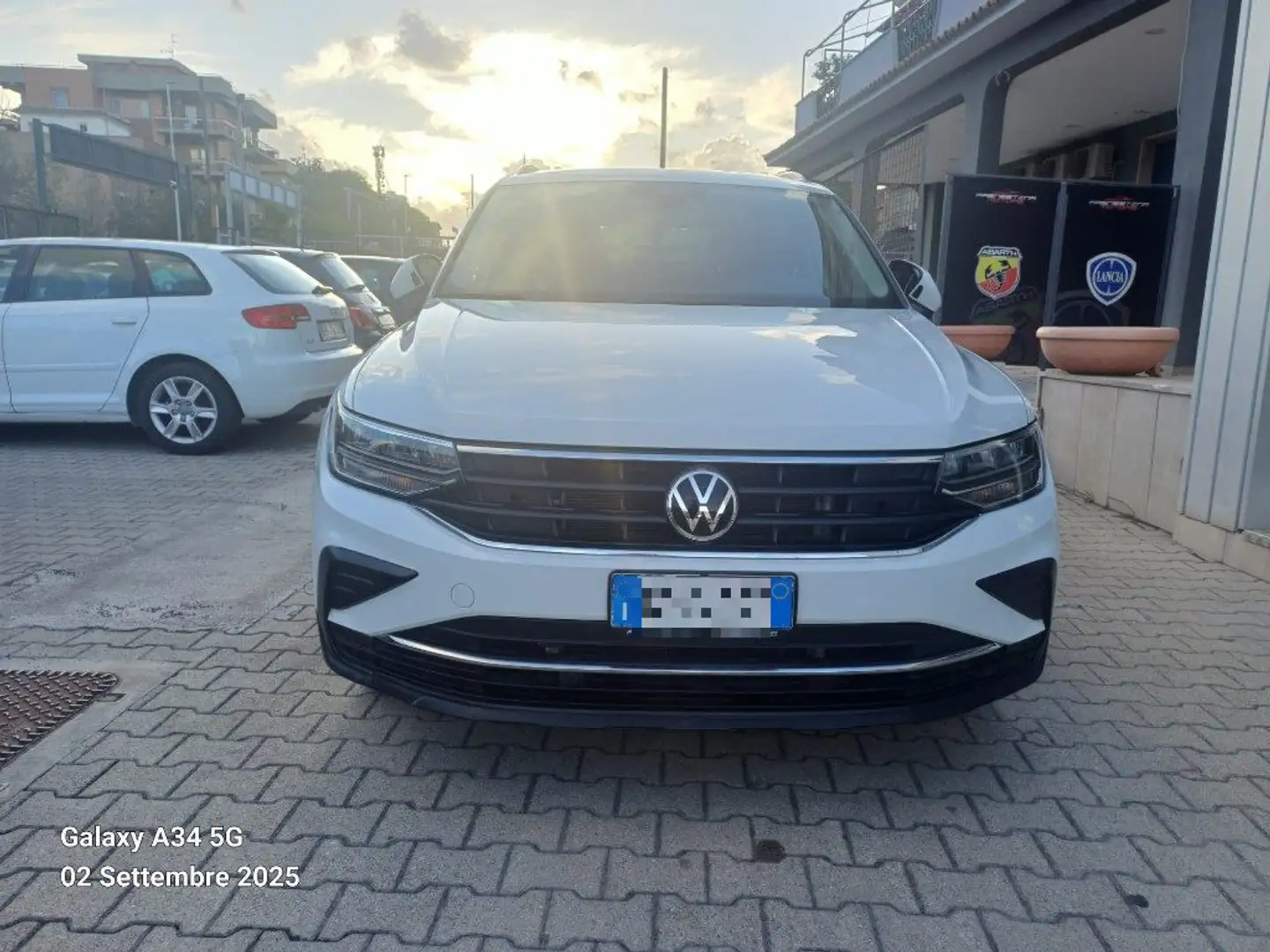 Volkswagen Tiguan 1.4 TSI eHYBRID DSG Life Bianco - 2