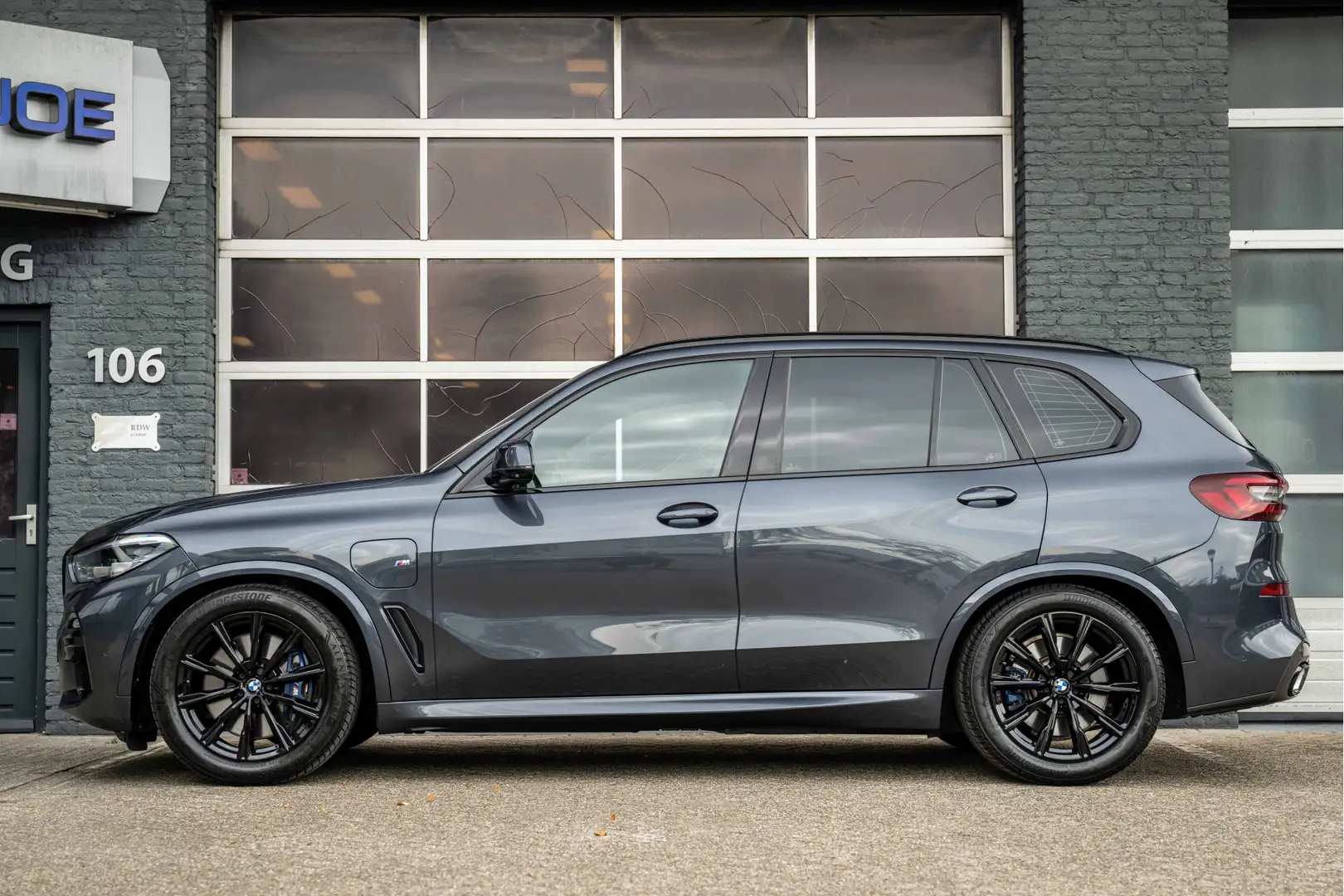BMW X5 xDrive45e High Executive M Sport, Lucht-V, 360, LM Gris - 2