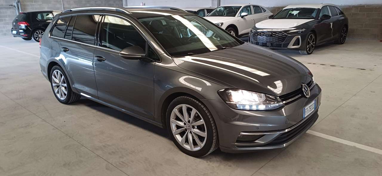 Volkswagen Golf Variant Golf Variant 1.6 tdi Executive 115cv dsg