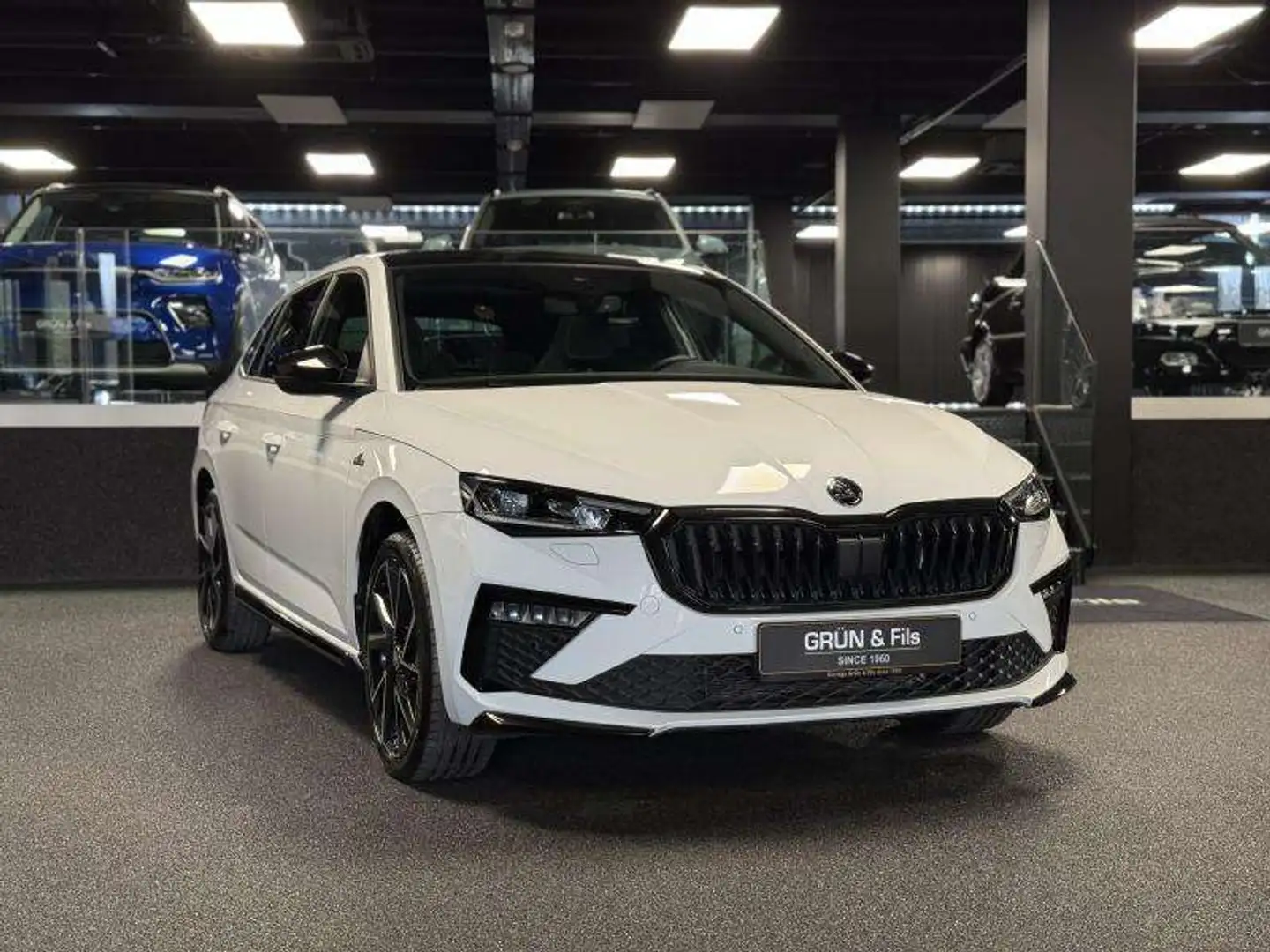 Skoda Scala 1.0 TSI DSG MONTE CARLO Blanc - 1