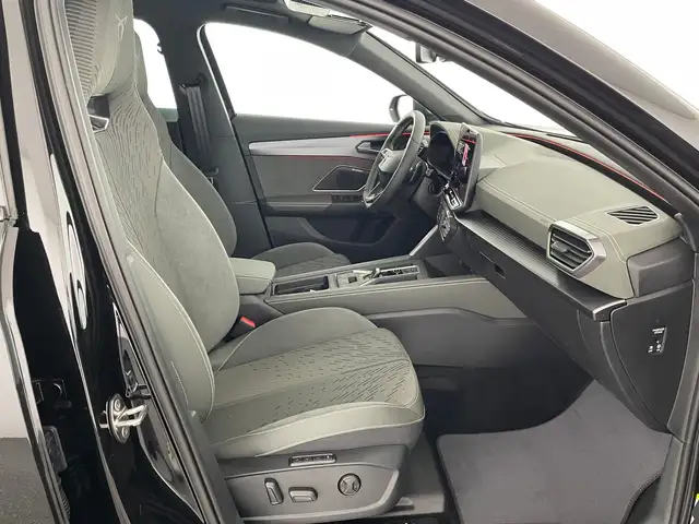 Cupra Formentor view 10