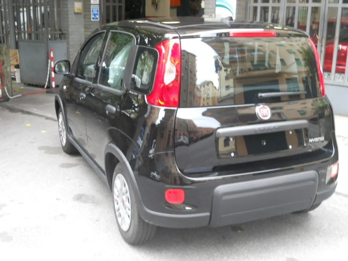 Fiat Panda 1.0 hybrid 70 CV My 23 Nero - 2
