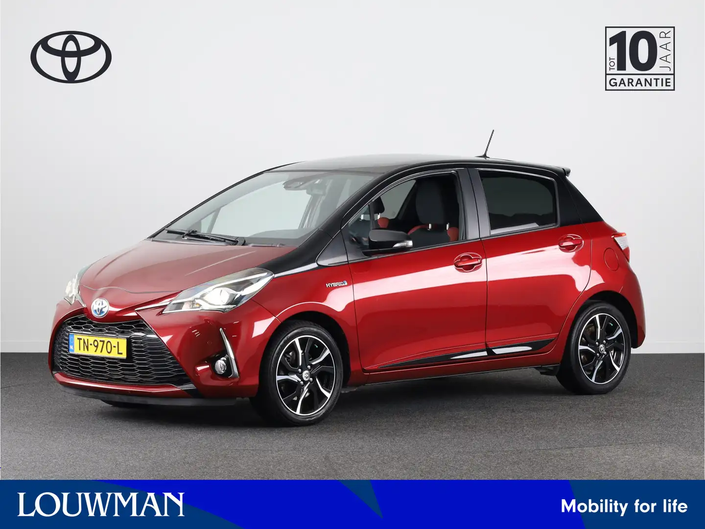 Toyota Yaris 1.5 Hybrid Bi-Tone | Navigatie | Climate Control | Rood - 1