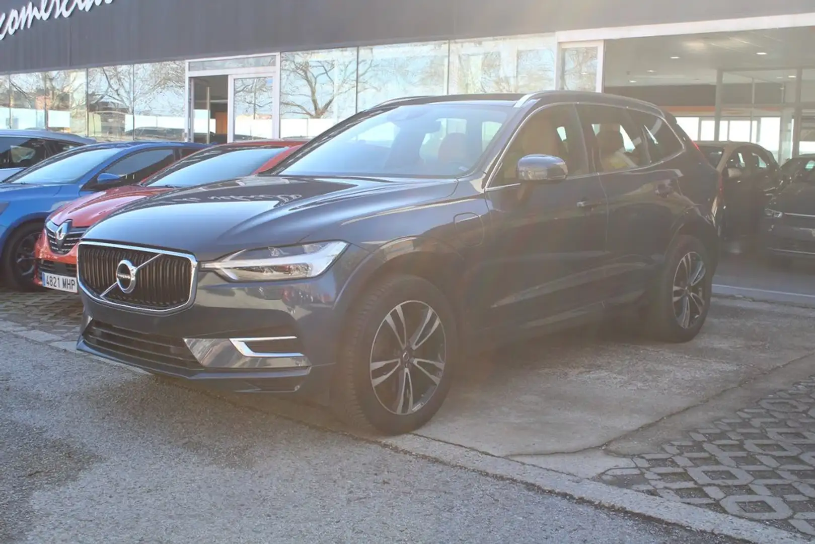 Volvo XC60 2.0 T8 AWD BUSINESS PLUS AUTO - 2