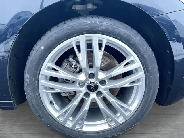 Audi A5 view 7