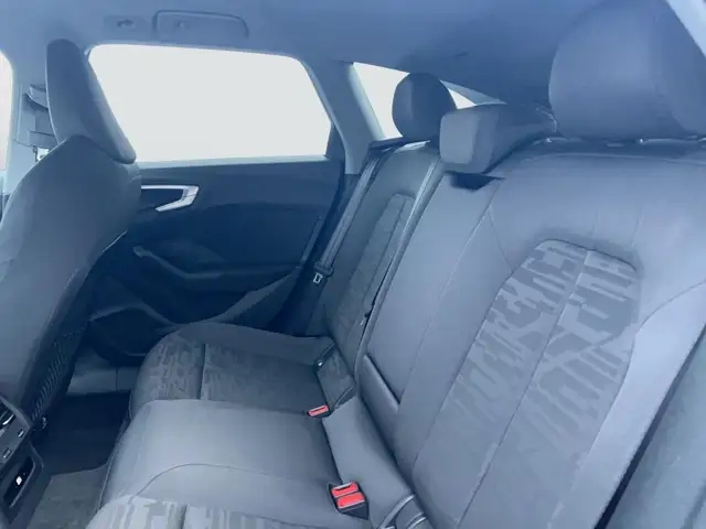 Audi A5 view 12