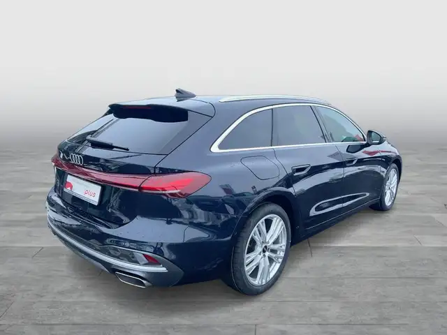 Audi A5 view 5