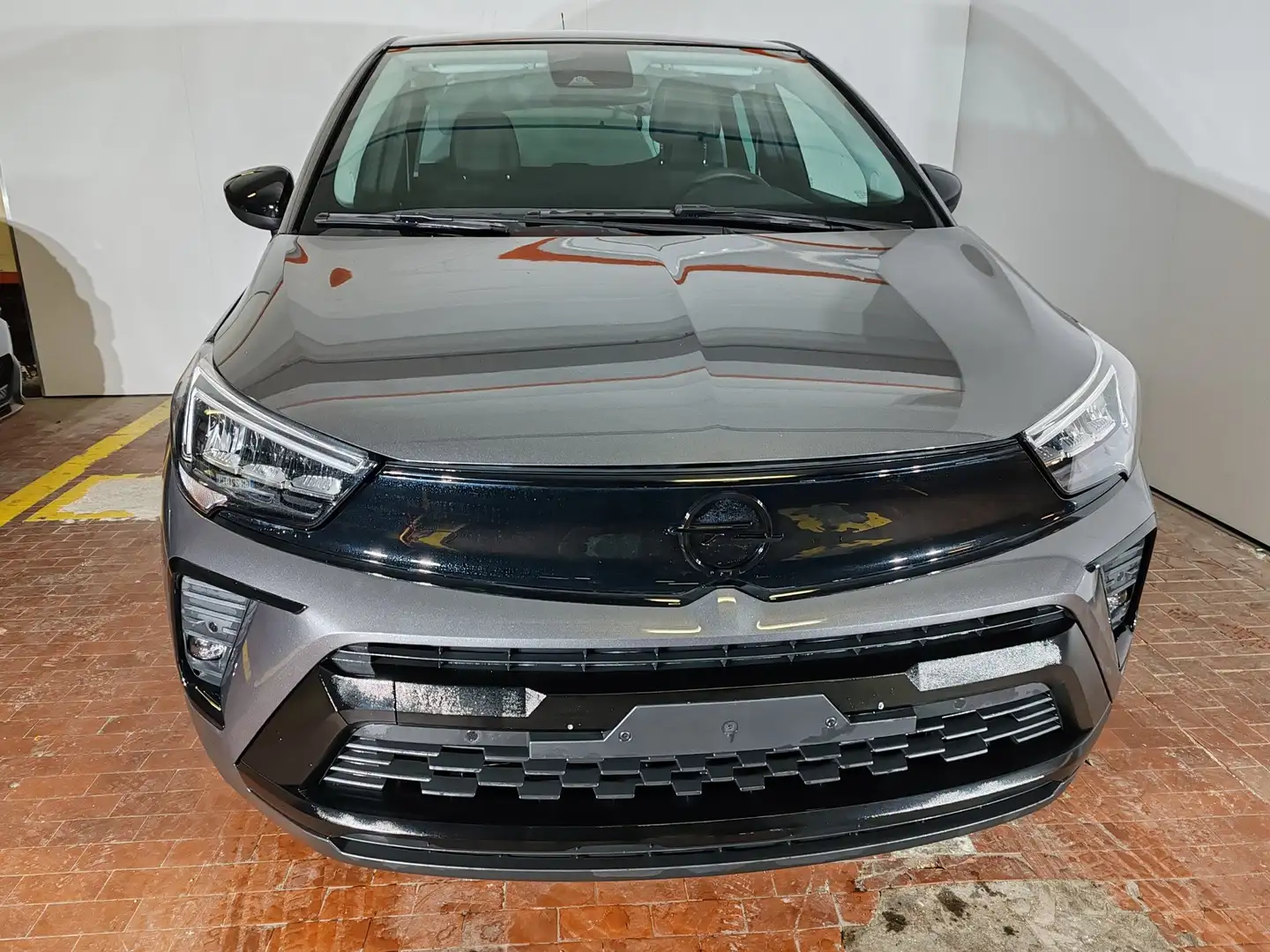 Opel Crossland 1.2 110cv S&S GS Line Navi + Telecamera Grigio - 2