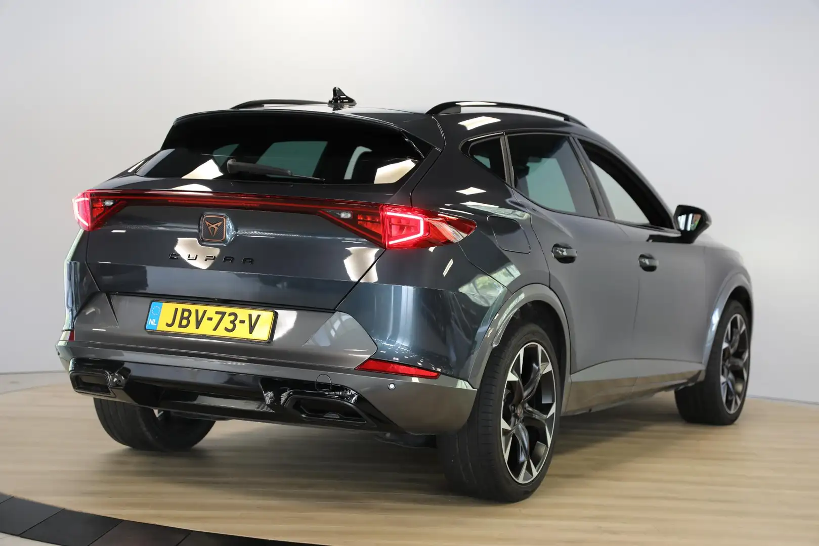 CUPRA Formentor 1.4 e-Hybrid Adrenaline | Virtual Cockpit | Nieuws Gris - 2