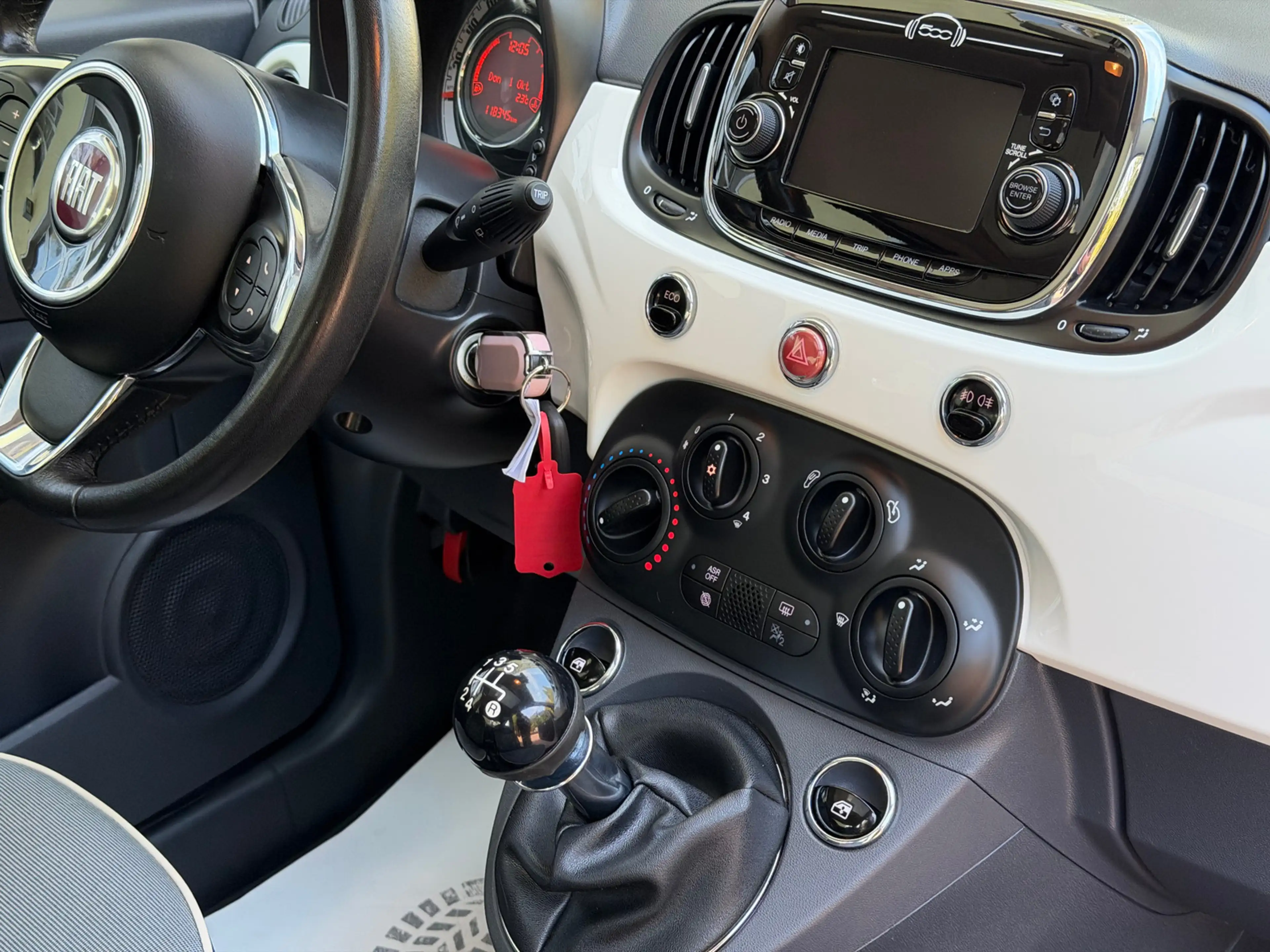 Fiat 500 Lounge *Tüv Neu*Schiebedach*Klima* — photo 11