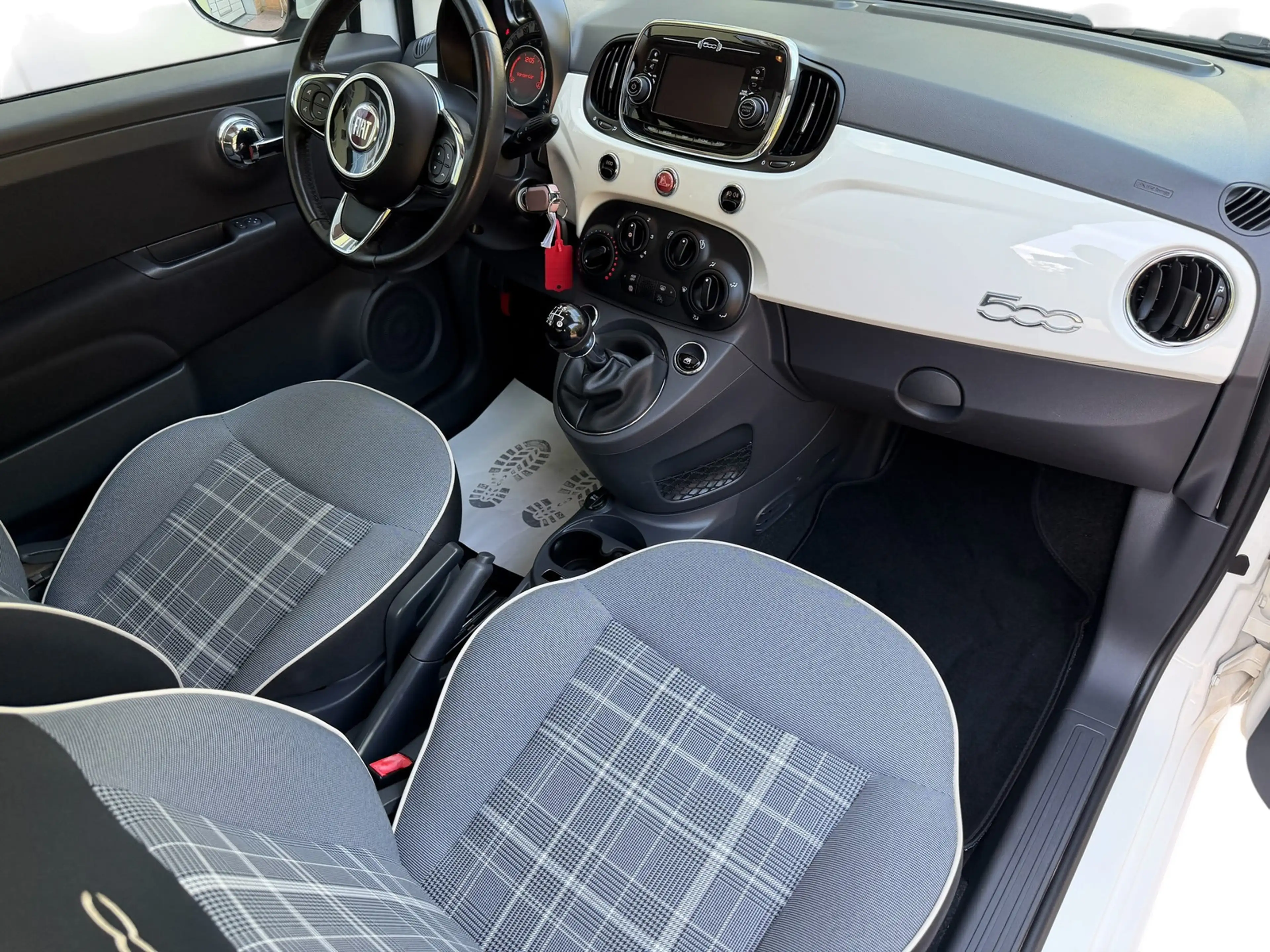 Fiat 500 Lounge *Tüv Neu*Schiebedach*Klima* — photo 10