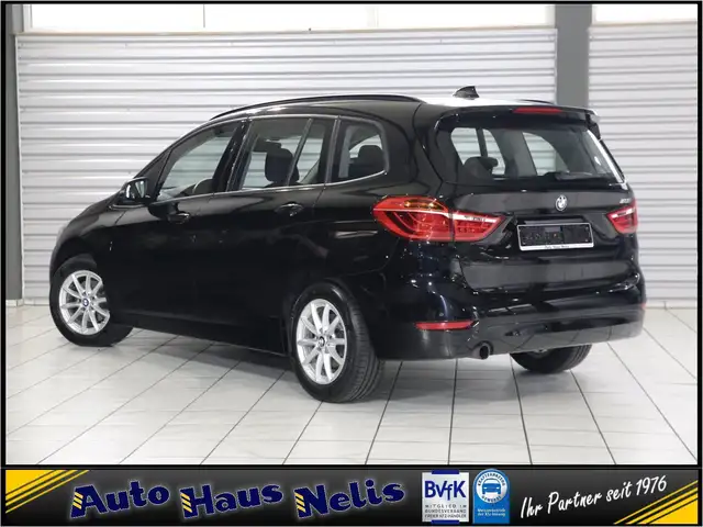 BMW 2 Series view 5