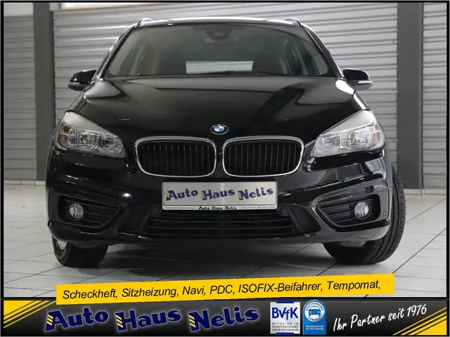 BMW 2 Series view 3