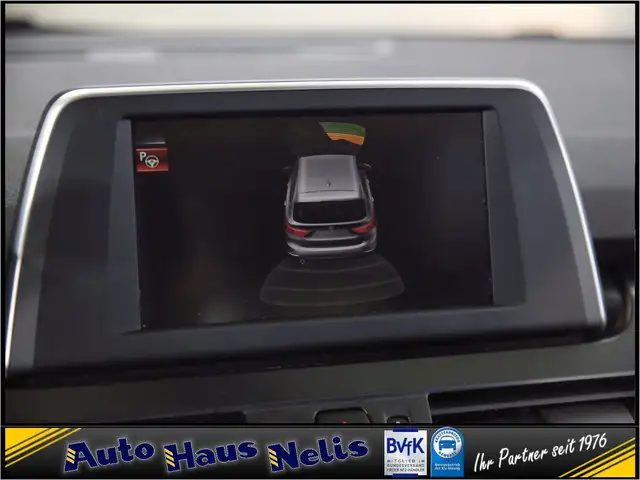 BMW 2 Series view 11