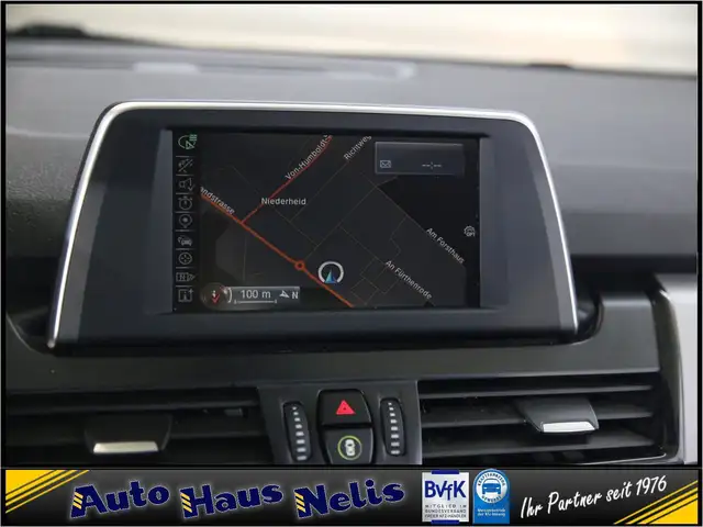 BMW 2 Series view 10