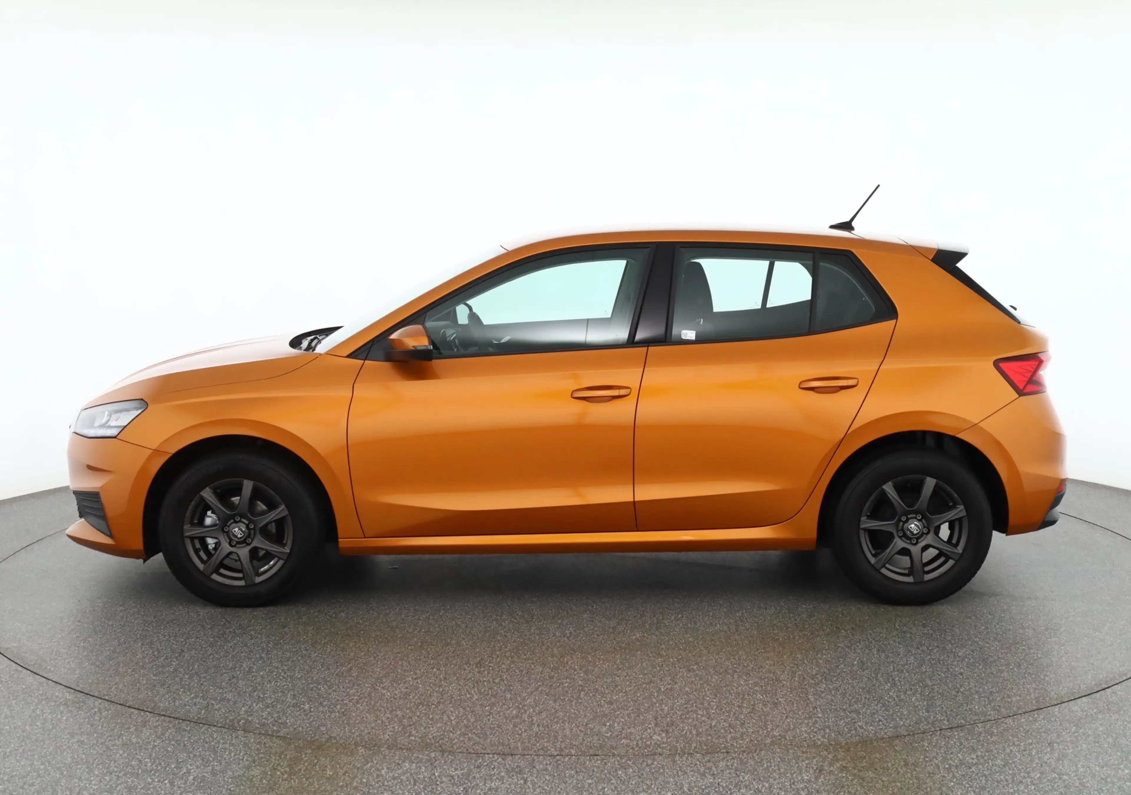 Skoda Fabia 1.0 MPI Active LED Sitzheizung SmartLink — photo 2