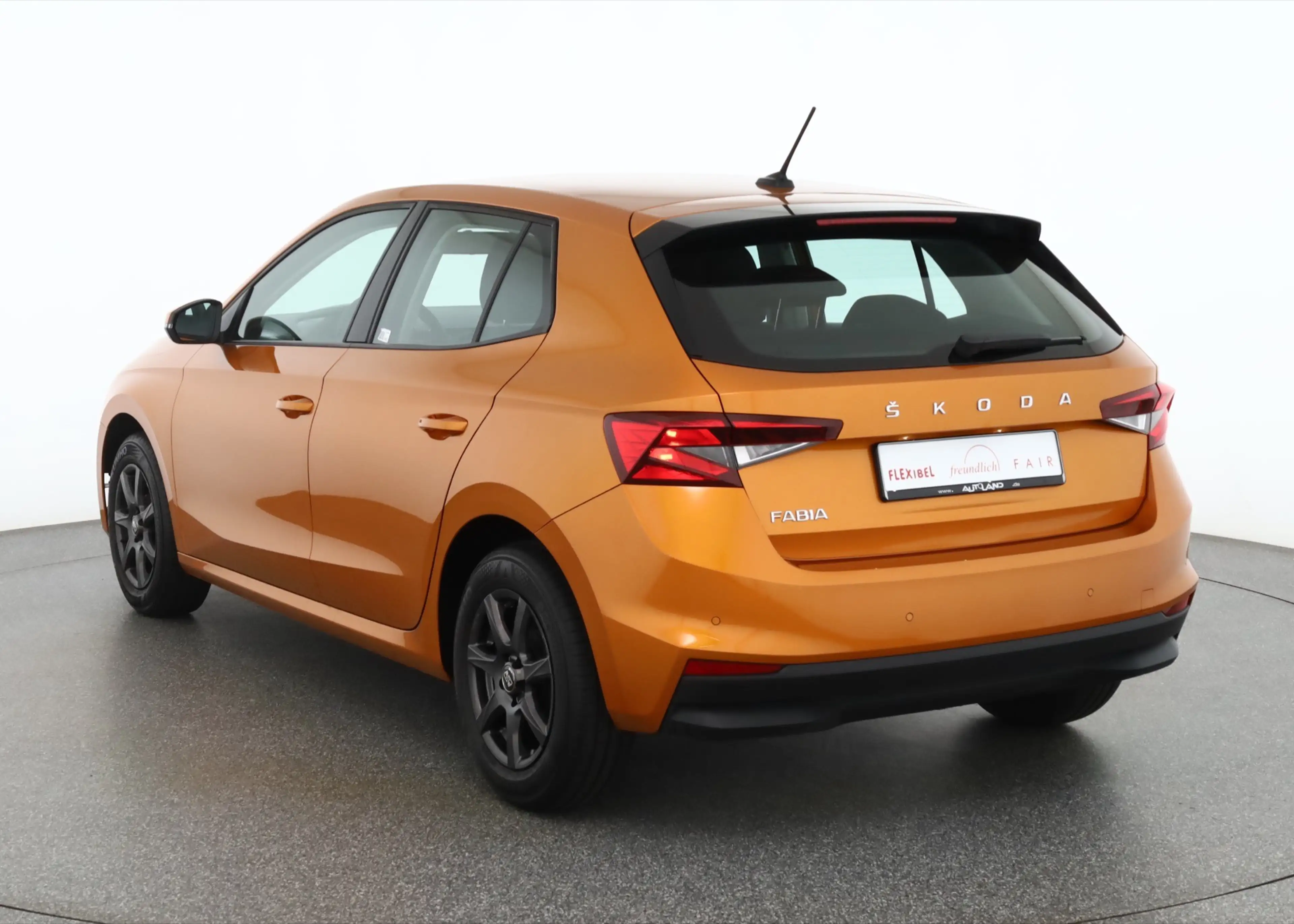 Skoda Fabia 1.0 MPI Active LED Sitzheizung SmartLink — photo 3