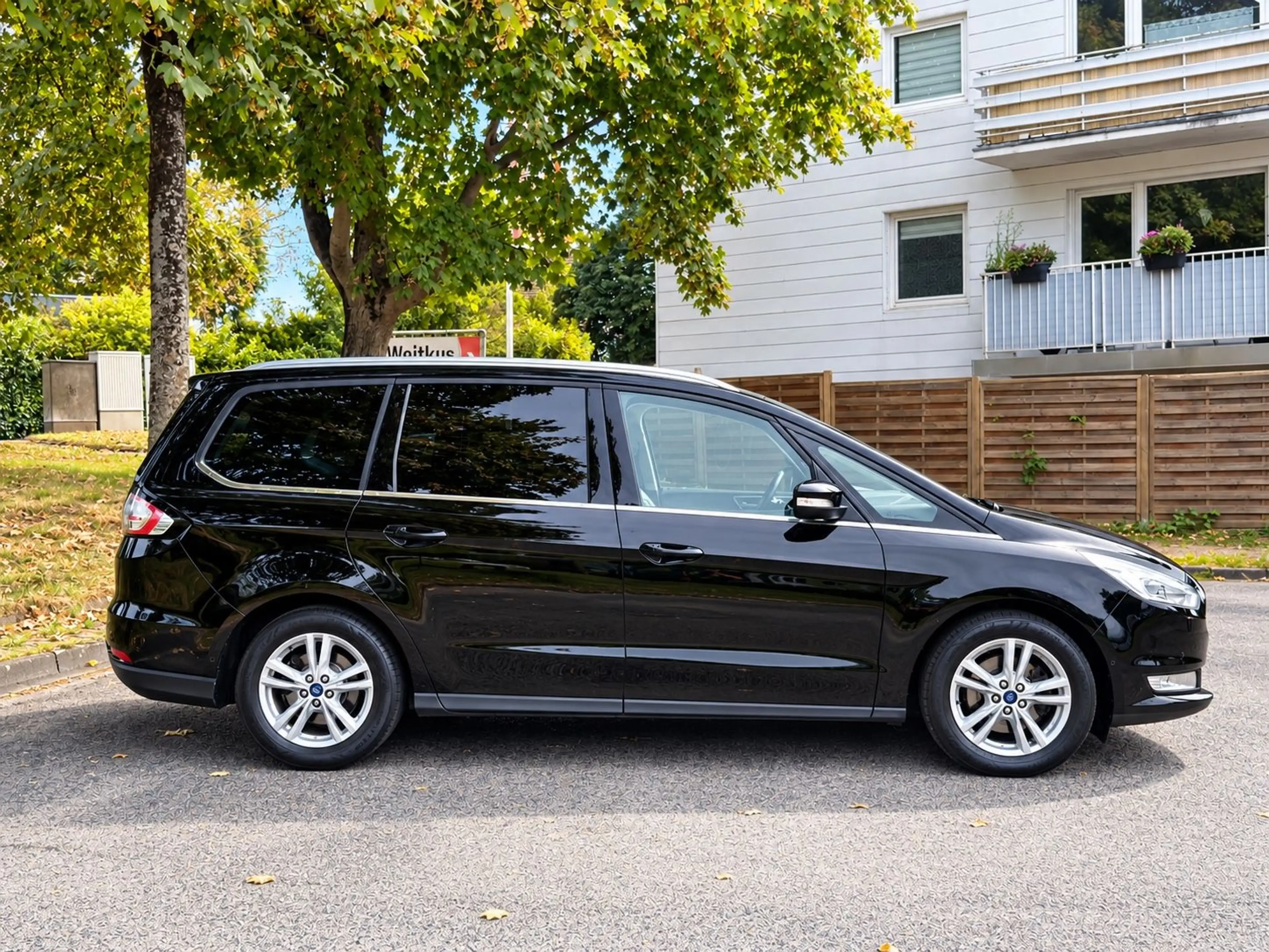 Ford Galaxy 2,0 SCTi Automatik "Titanium" 7-Sitzer — photo 8
