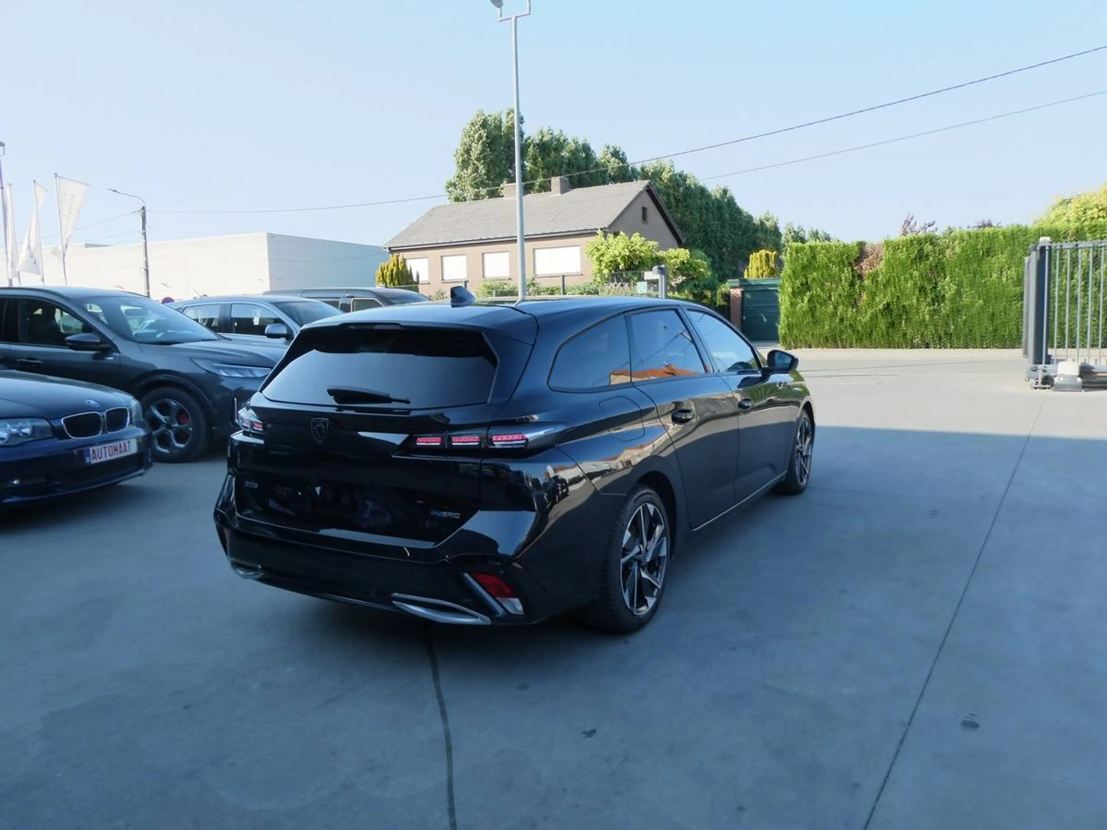 Peugeot 308 Break 1.6 i PHEV 180pk Automaat Allure Luxe 360° Cam Leder ACC (78200) — photo 5