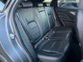 Jaguar F-Pace 2.0T AWD R-SPORT - CHEQUERED FLAG - PANO Noir - thumbnail 16