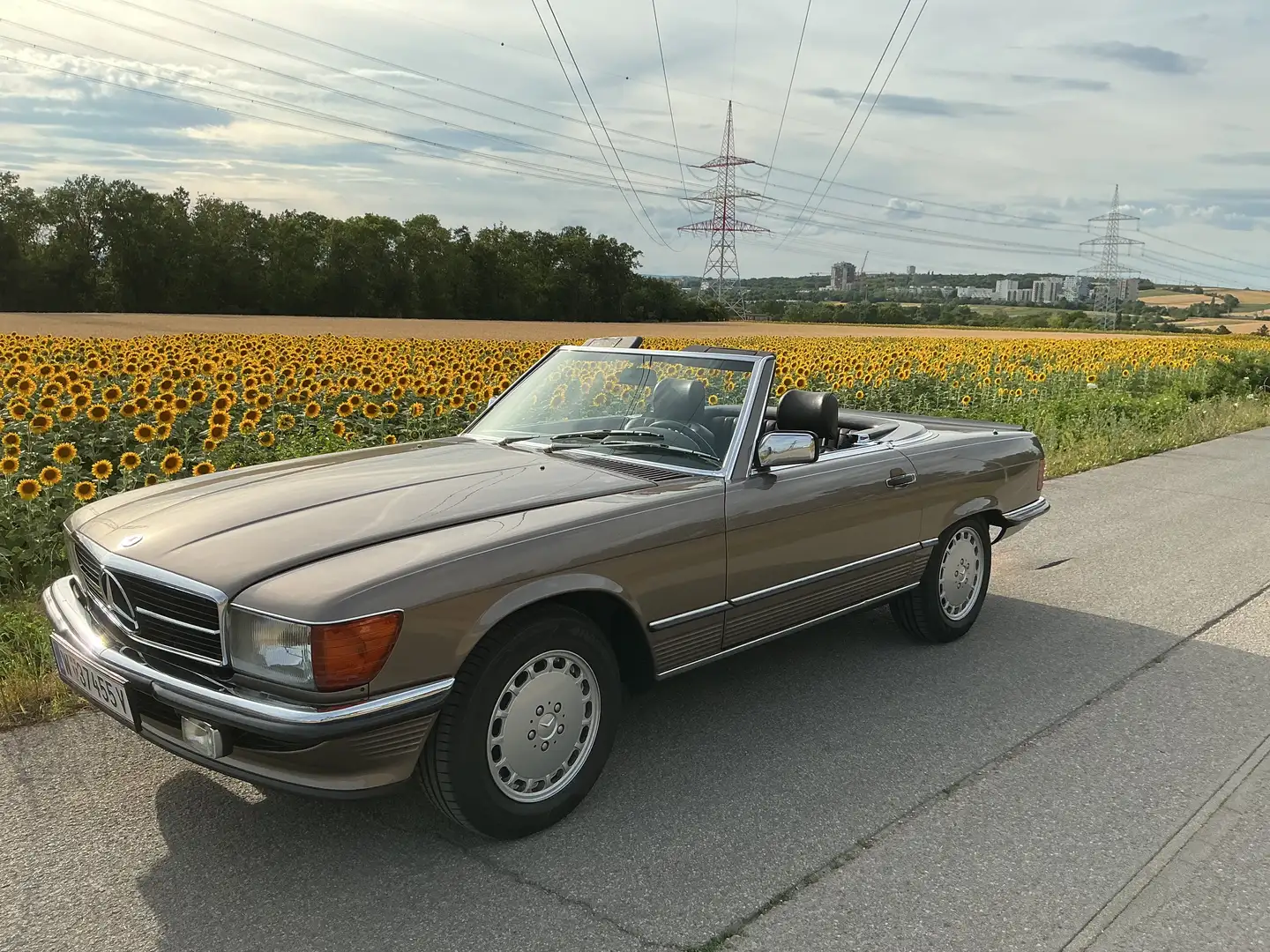 Mercedes-Benz SL 300 300 SL Roadster R107E30 (ABS) KAT Automatik Beige - 2