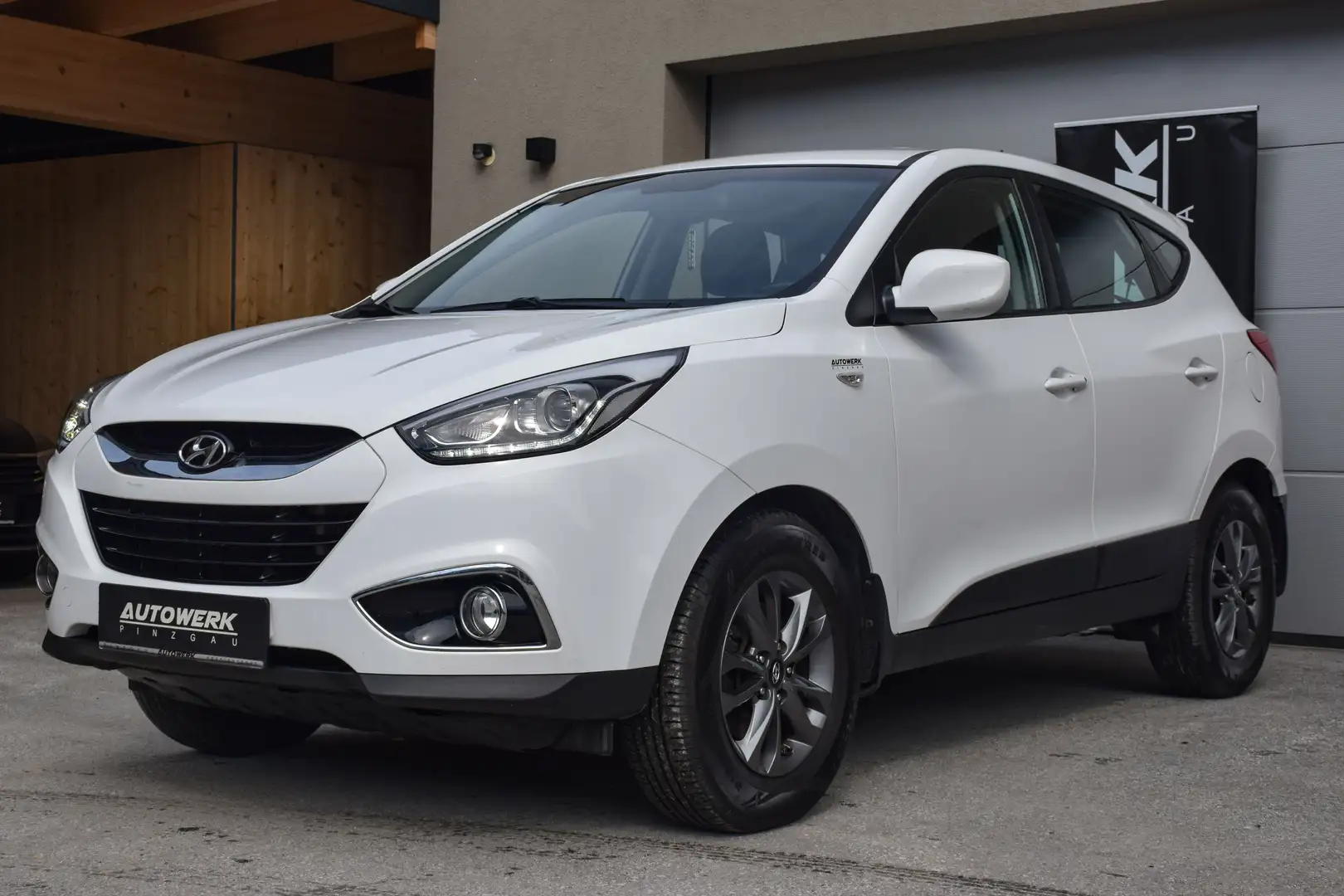 Hyundai iX35 iX35 1,7 CRDi Limited Edition Limited Edition Weiß - 1
