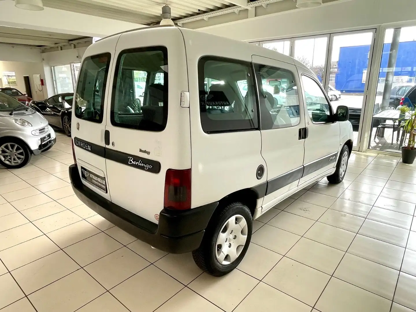 Citroen Berlingo 1.4 Advance Bílá - 2