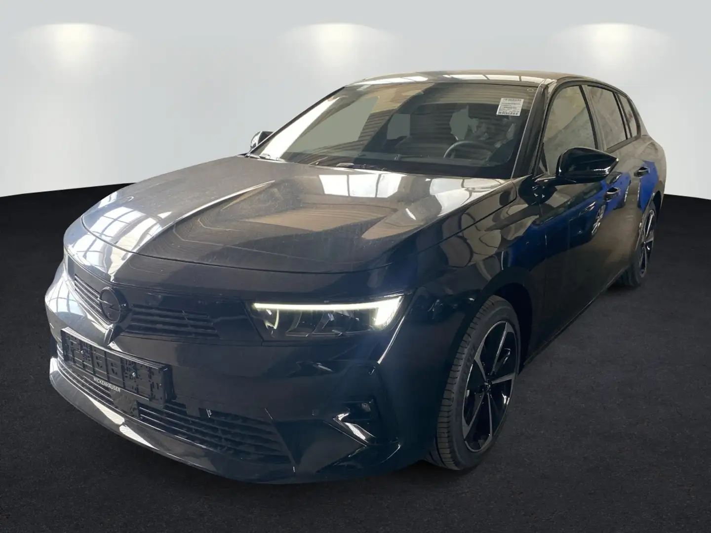 Opel Astra Sports Tourer 1.2 Turbo GS Line SD Schwarz - 2