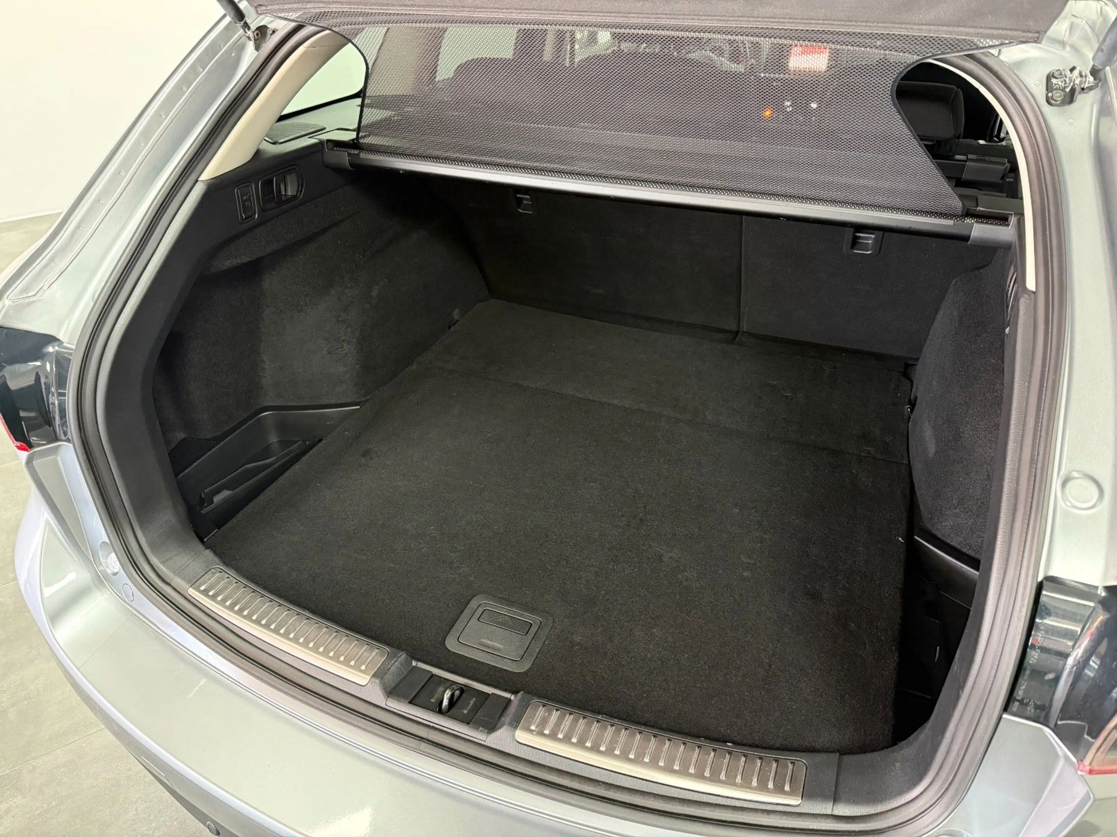 Mazda 6 Kombi Sports-Line/NAVI/KAM/AHK/SHZ/TEMP/BOSE — photo 13