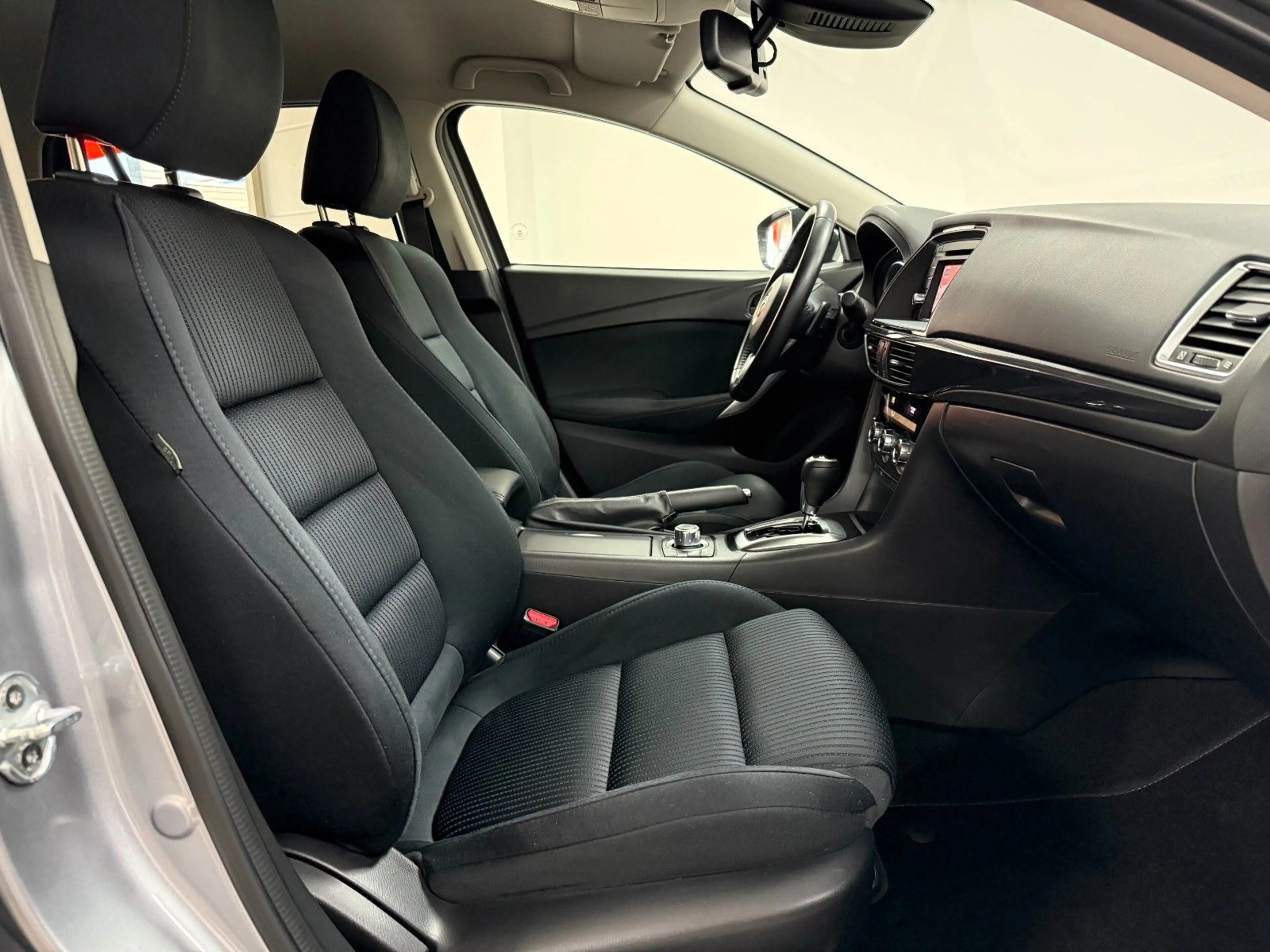 Mazda 6 Kombi Sports-Line/NAVI/KAM/AHK/SHZ/TEMP/BOSE — photo 11