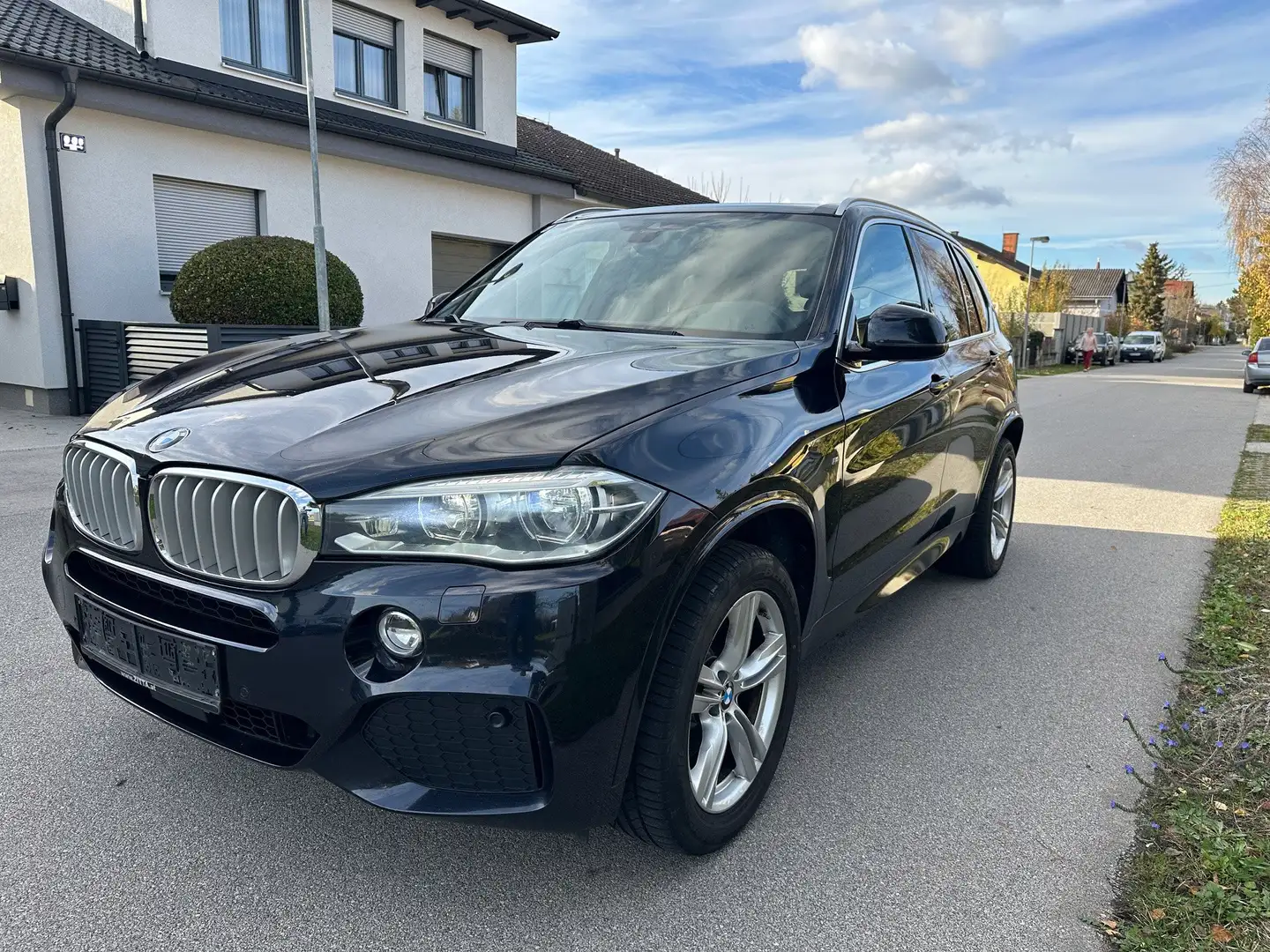 BMW X5 X5 xDrive40d Aut. Schwarz - 1