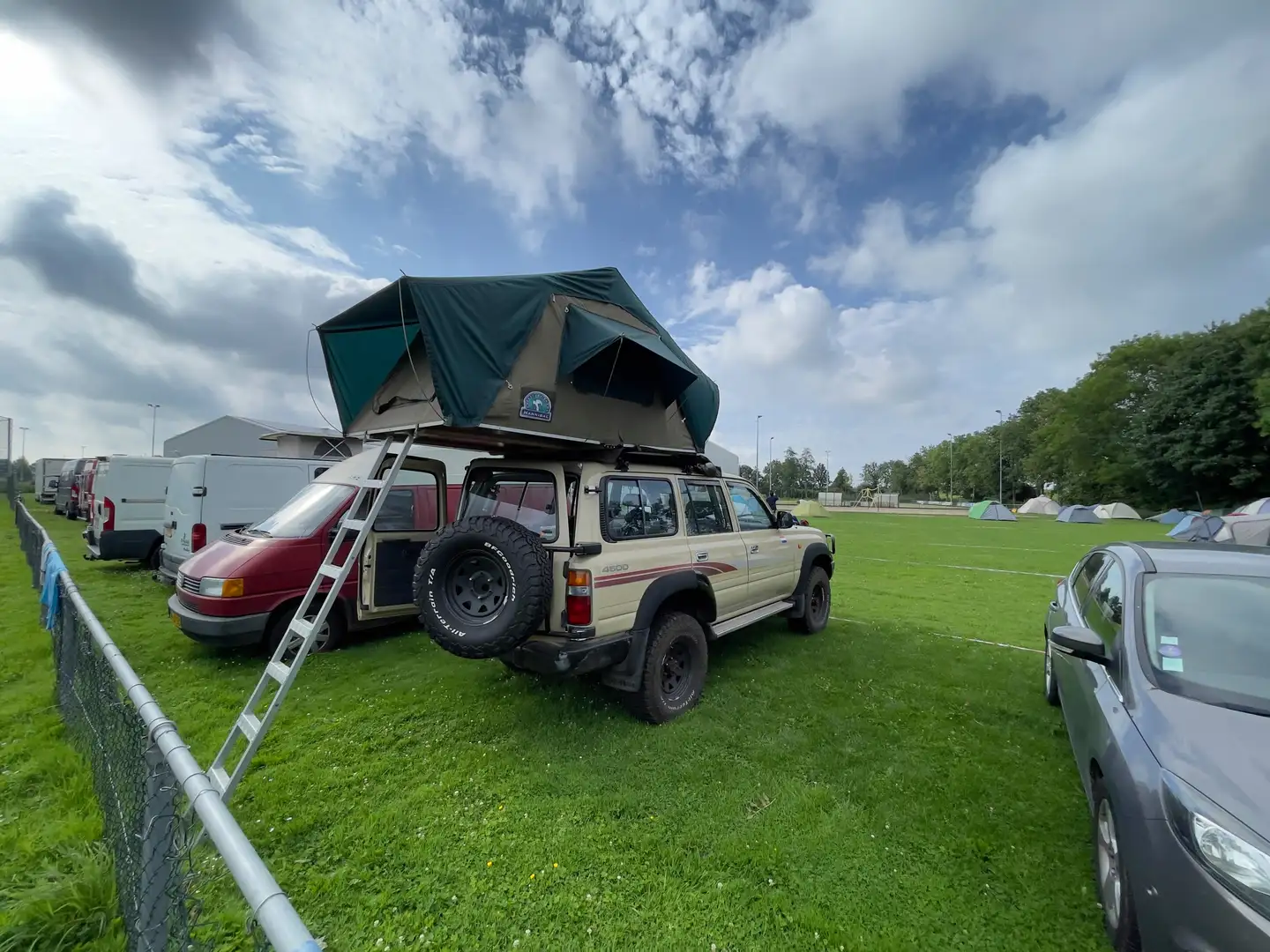 Toyota Land Cruiser Land Cruiser FZJ80 Beige - 2