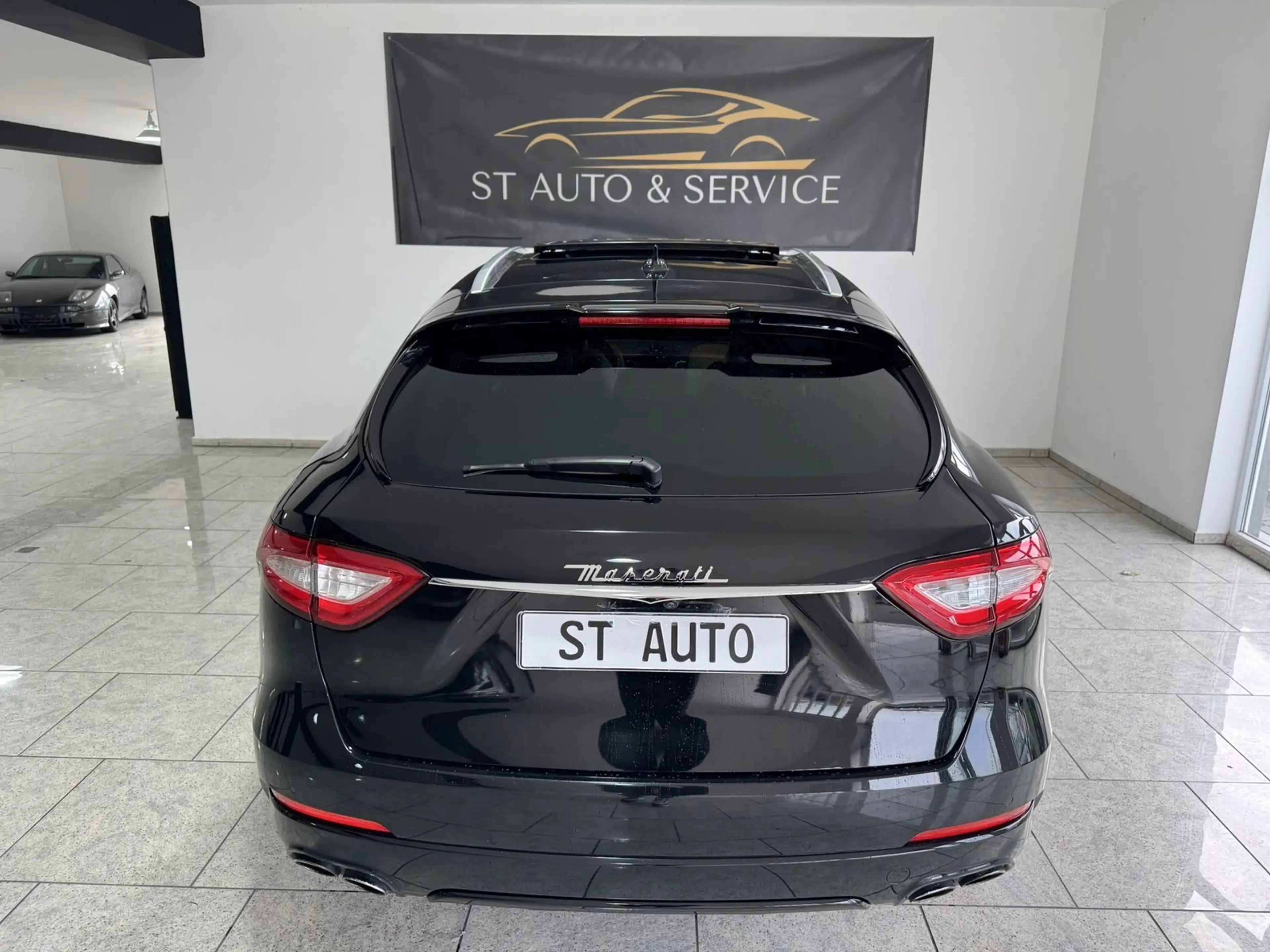 Maserati Levante Diesel — photo 7