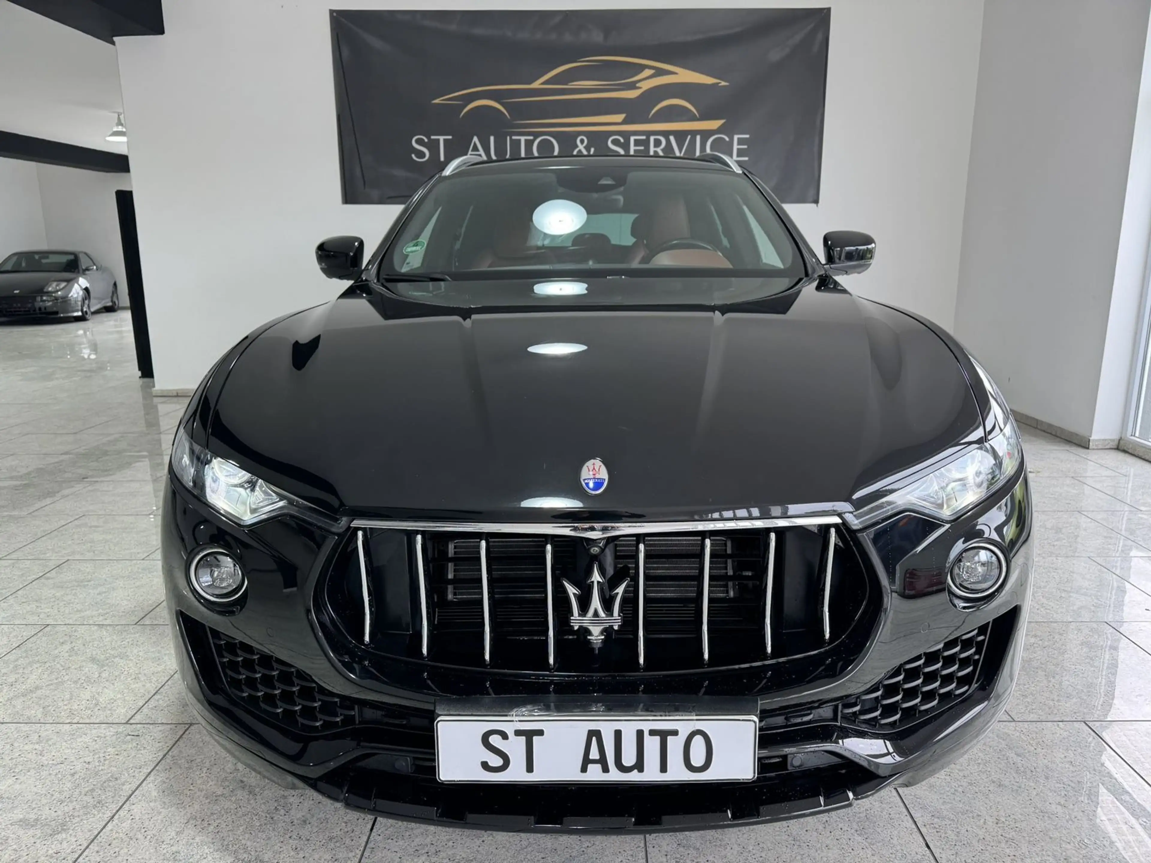 Maserati Levante Diesel — photo 6