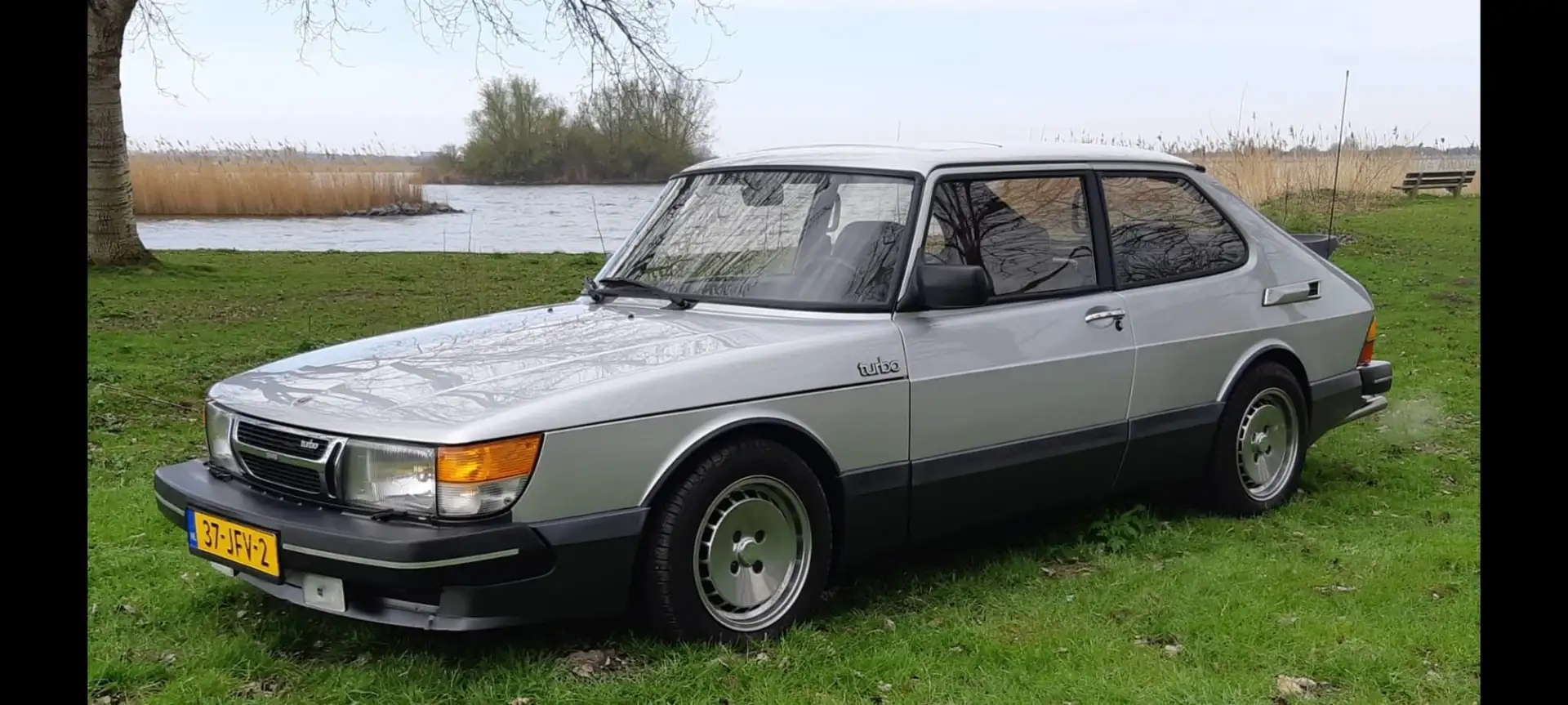 Saab 900 900 16s aero srebrna - 2