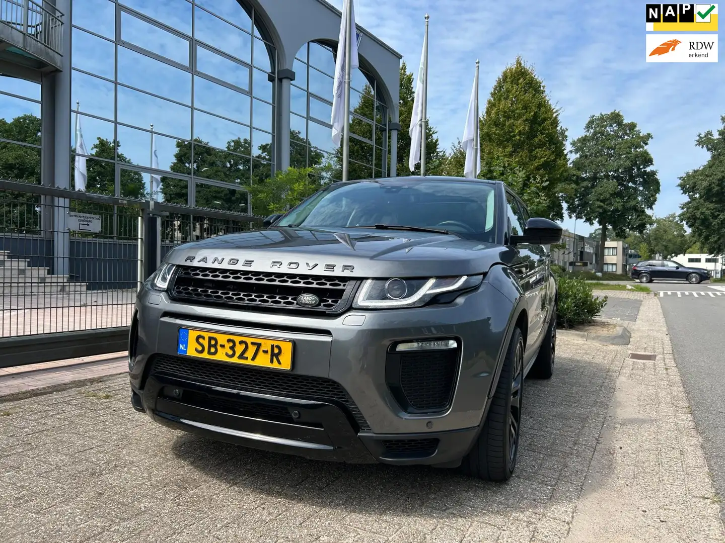 Land Rover Range Rover Evoque 2.0 TD4 HSE automaat /panoramadak Gris - 1