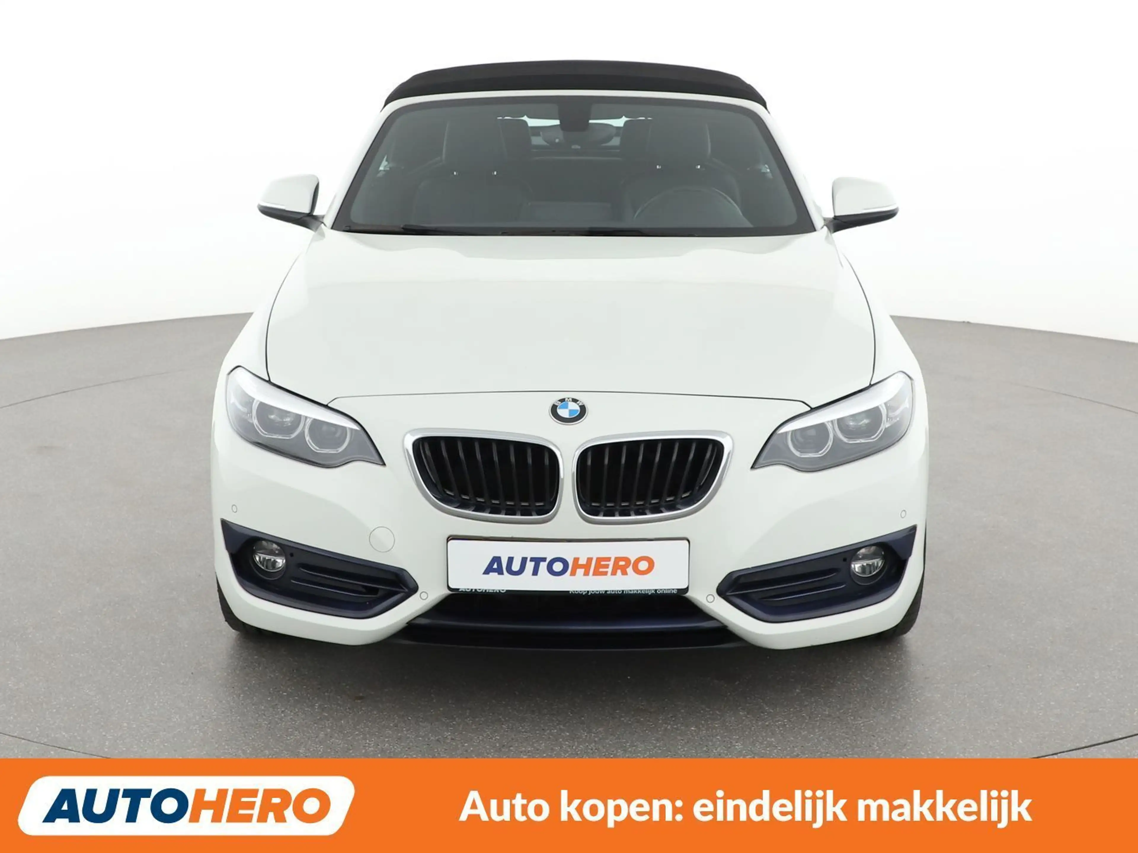 BMW 230 230i Sport Line — photo 9
